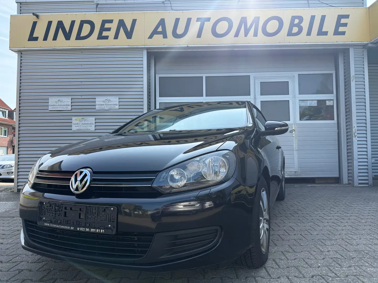 Volkswagen Golf Cabriolet Basis Negro - 1