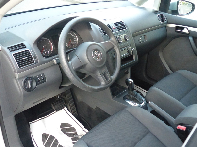 Volkswagen Touran Trendline 1.4  TSI Trendline   AUTOMATIK — photo 16