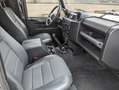Land Rover Defender 2.2 D HT 90" XTech Grijs - thumbnail 9