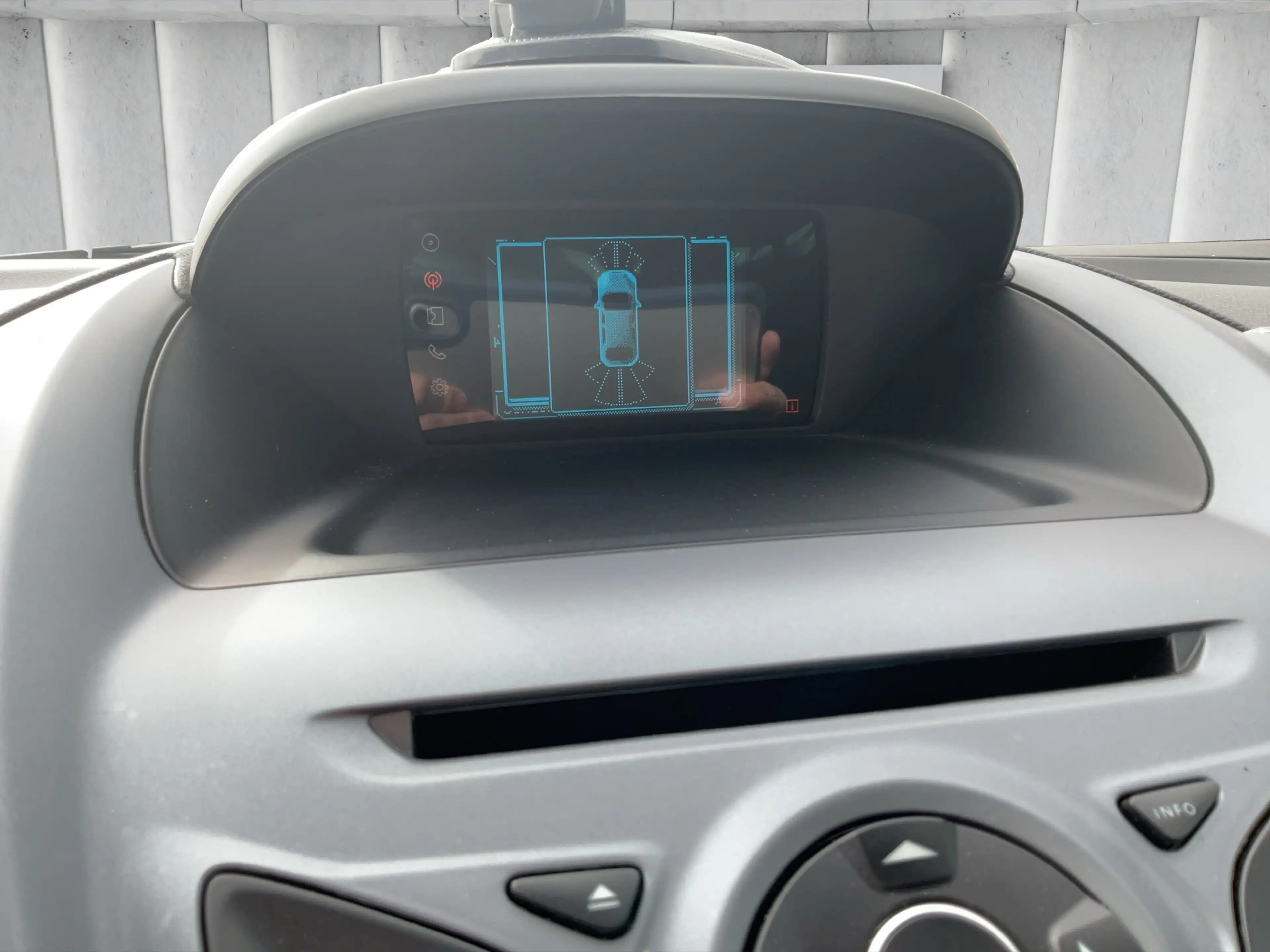 Ford B-Max 1.6 Duratec SYNC Edition — photo 15