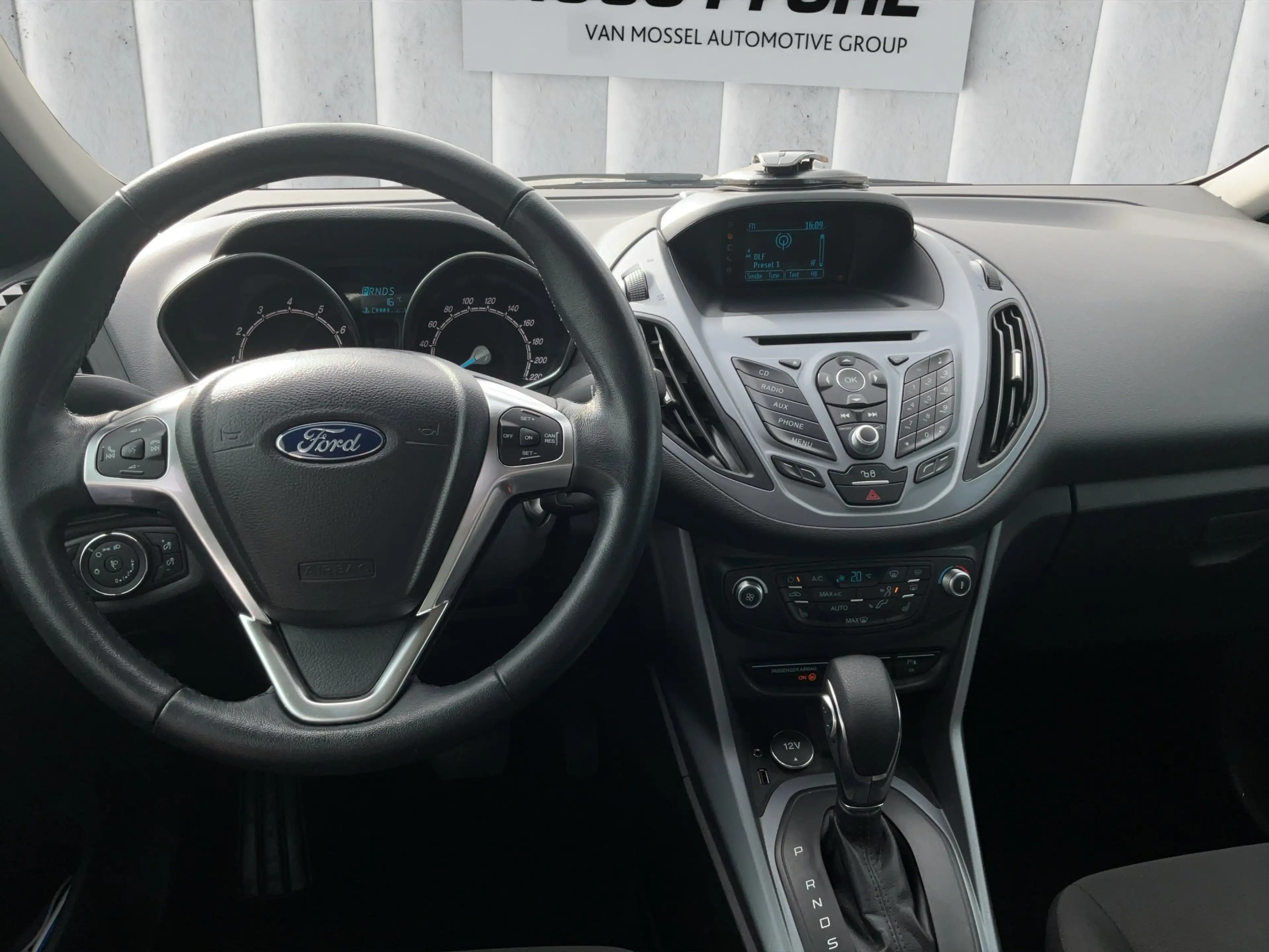 Ford B-Max 1.6 Duratec SYNC Edition — photo 12