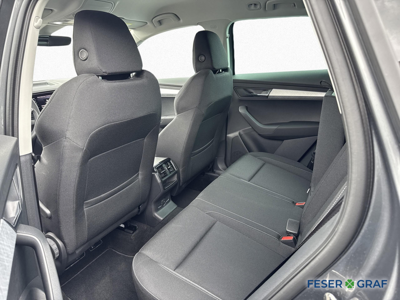Skoda Karoq Tour 1.5TSI DSG*AHK*ACC*SIDE ASS.*MATRIX* — photo 12
