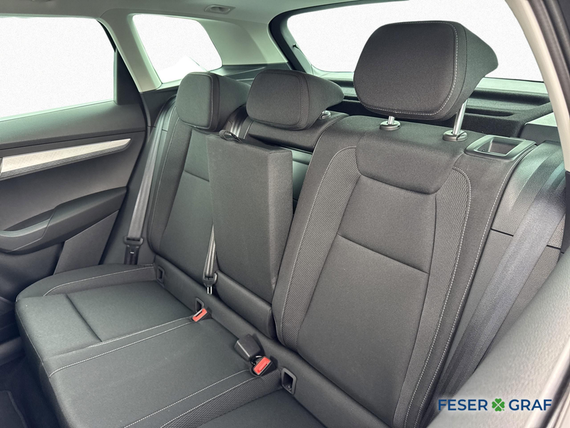 Skoda Karoq Tour 1.5TSI DSG*AHK*ACC*SIDE ASS.*MATRIX* — photo 11