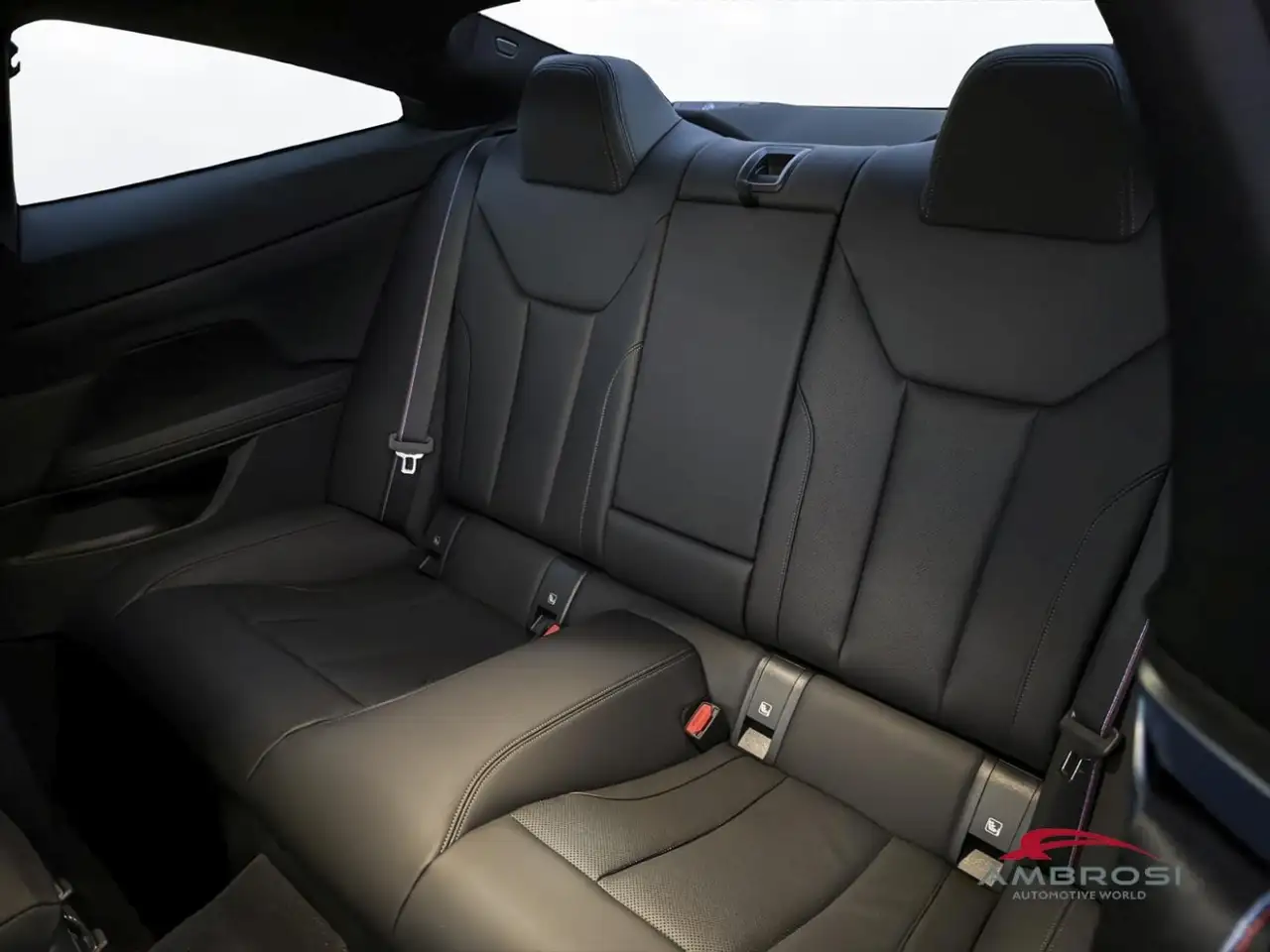 BMW 4 Series 2026 — фото 10