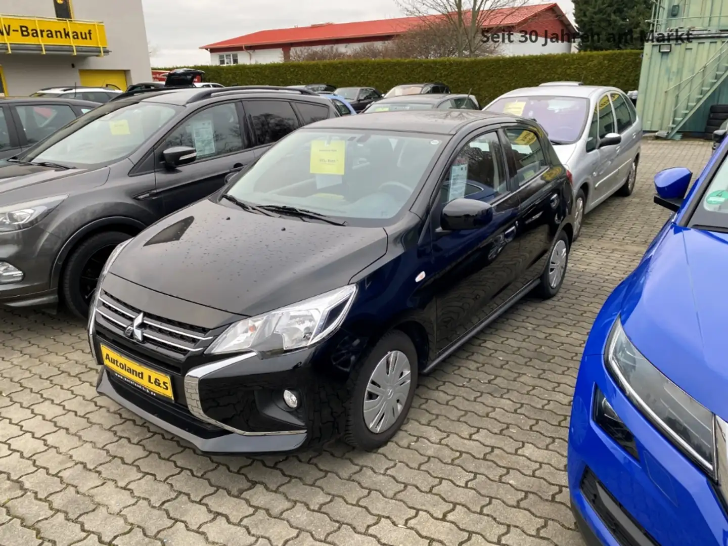 Mitsubishi Space Star Basis, 1.Hand, Scheckheft, Allwetterreifen, Noir - 2