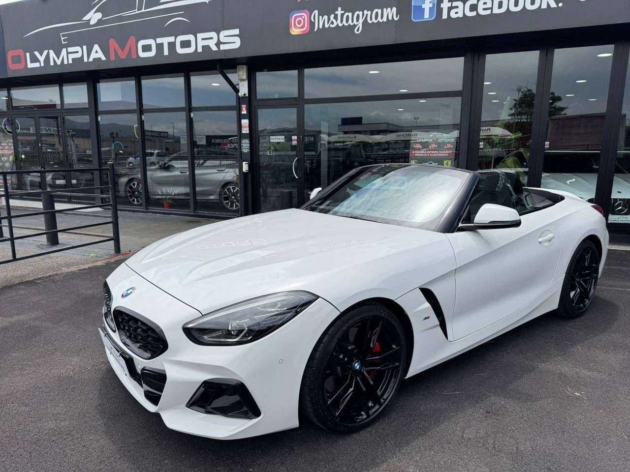 BMW Z4 20 I SDRIVE M SPORT LED PELLE NAVI H&K KAMERA HED-UP