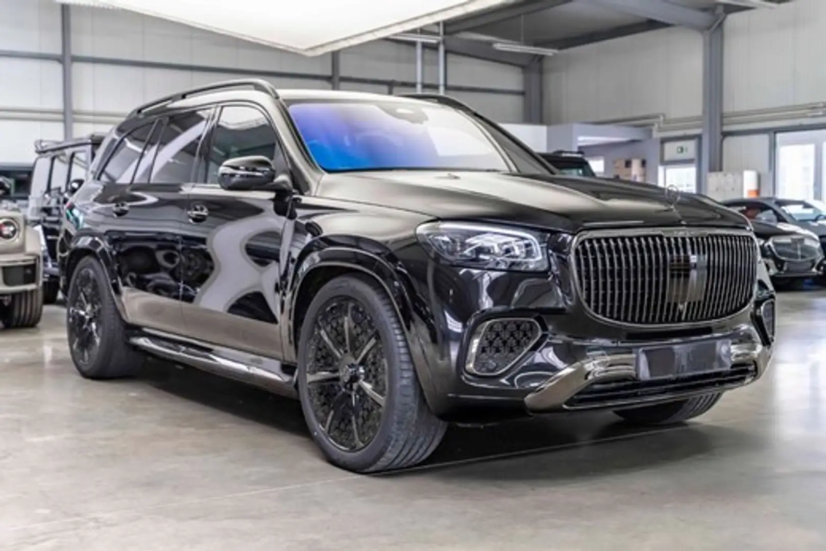 Mercedes-Benz GLS 600 Maybach 4Matic Schwarz - 1