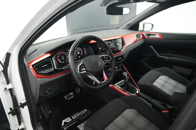 Volkswagen Polo view 12