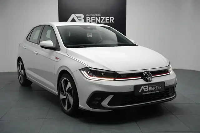 Volkswagen Polo main image