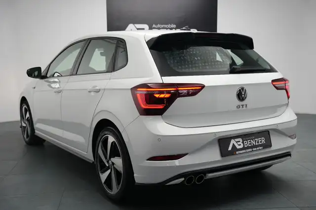 Volkswagen Polo view 7