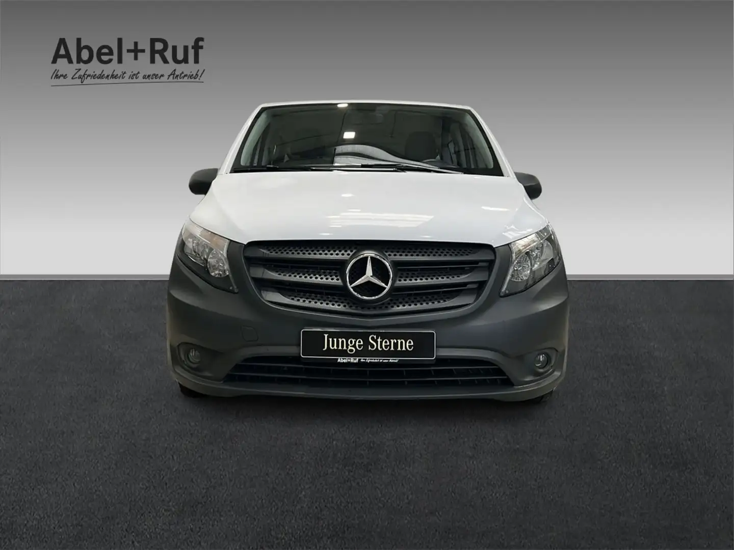 Mercedes-Benz Vito 114 CDI Tourer PRO Extralang Klima+Navi+SHZ Weiß - 2