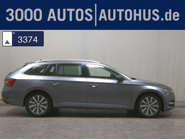 Skoda Superb Kombi 2.0 TDI Style Navi Pano vc LED RFK