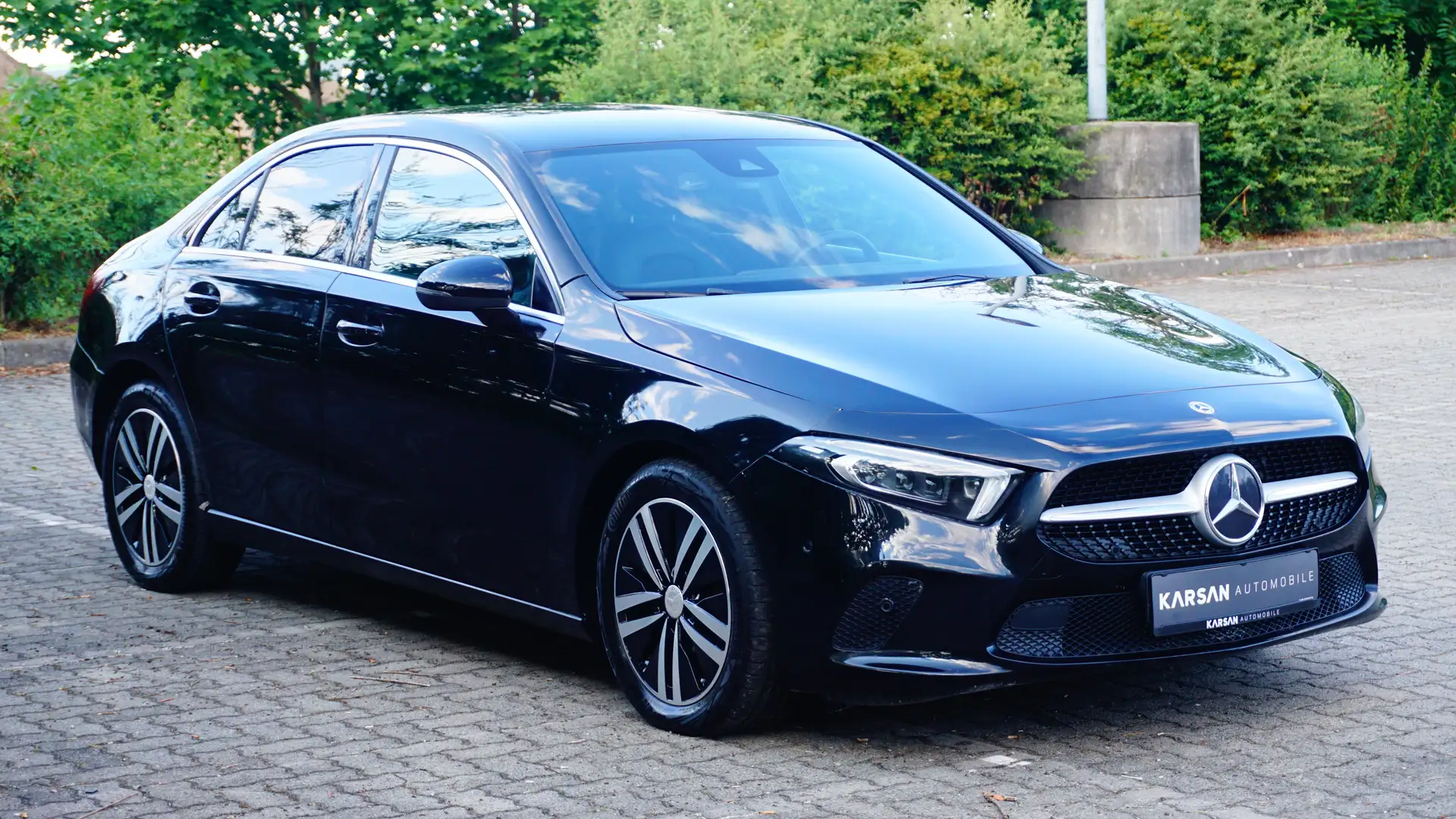 Mercedes-Benz A 200 A 200 d (177.112) NAVI/XENON/SHZ/LED/PDC/AUX/LEDAR Zwart - 2