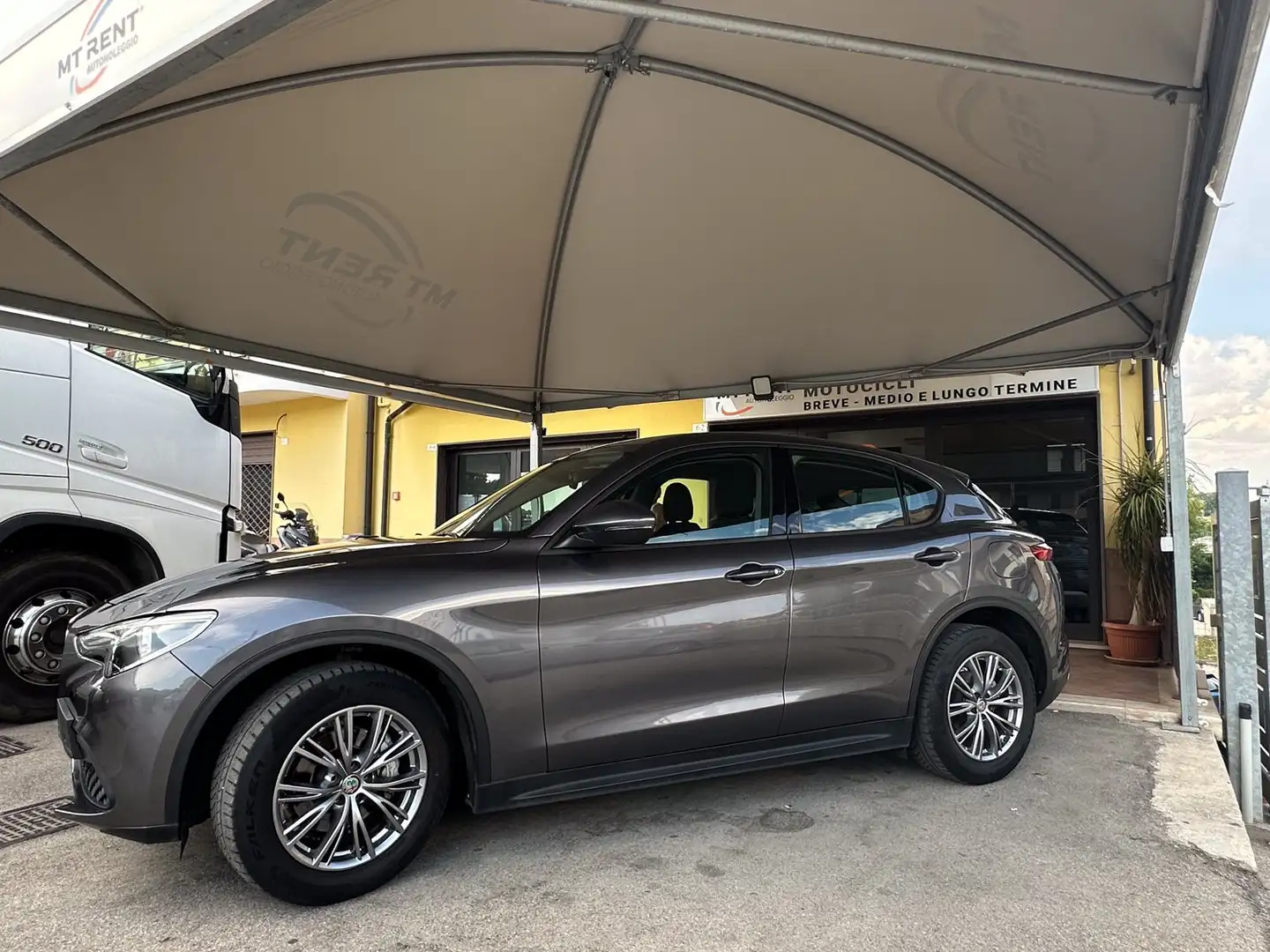 Alfa Romeo Stelvio Stelvio 2.2 Turbodiesel 190 CV AT8 Q4 Business Gri - 2