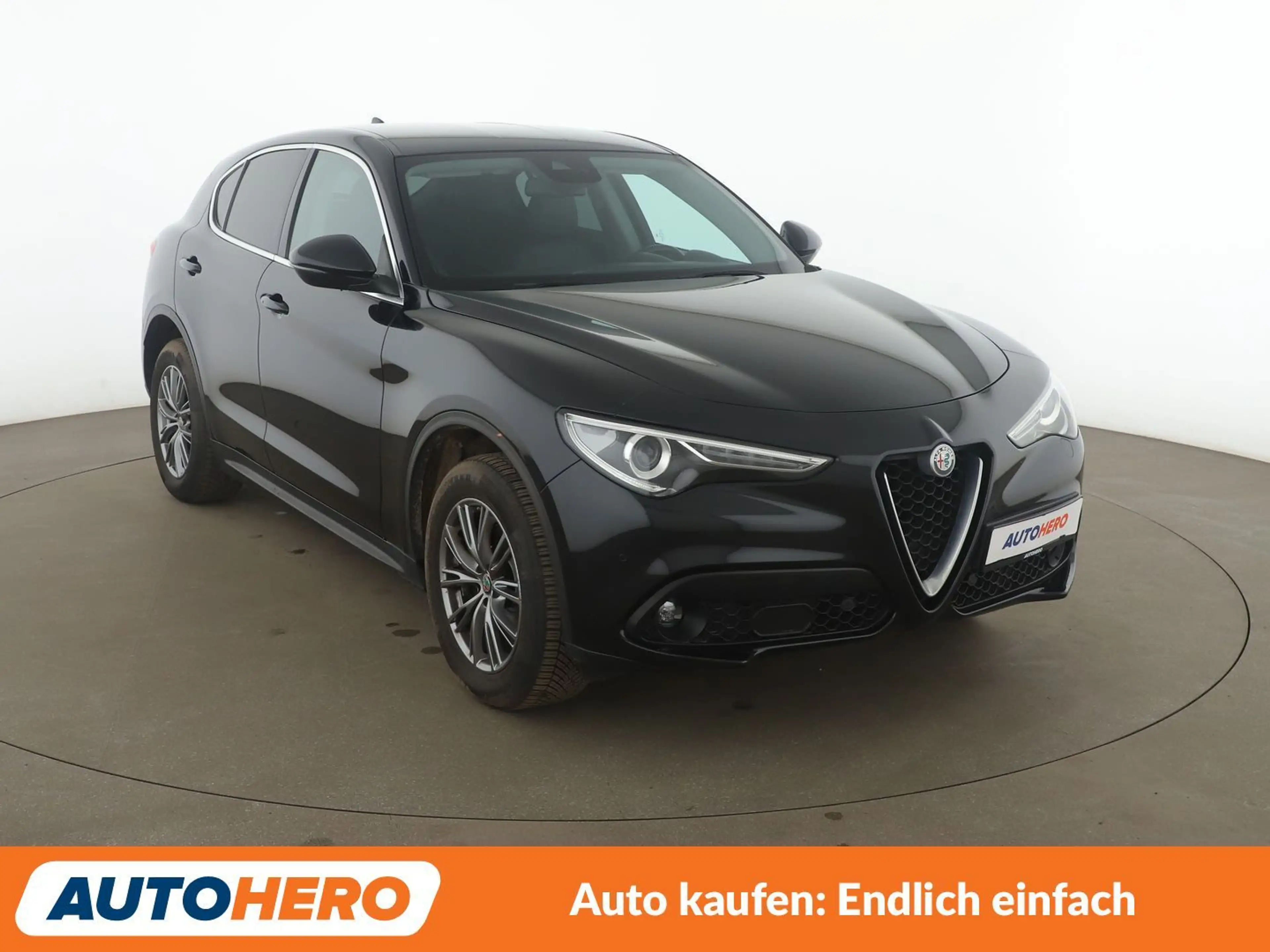 Alfa Romeo Stelvio 2.2 JTDM Super Q4 Aut.*NAV*XENON*ACC*CAM*PDC*SHZ* — photo 8