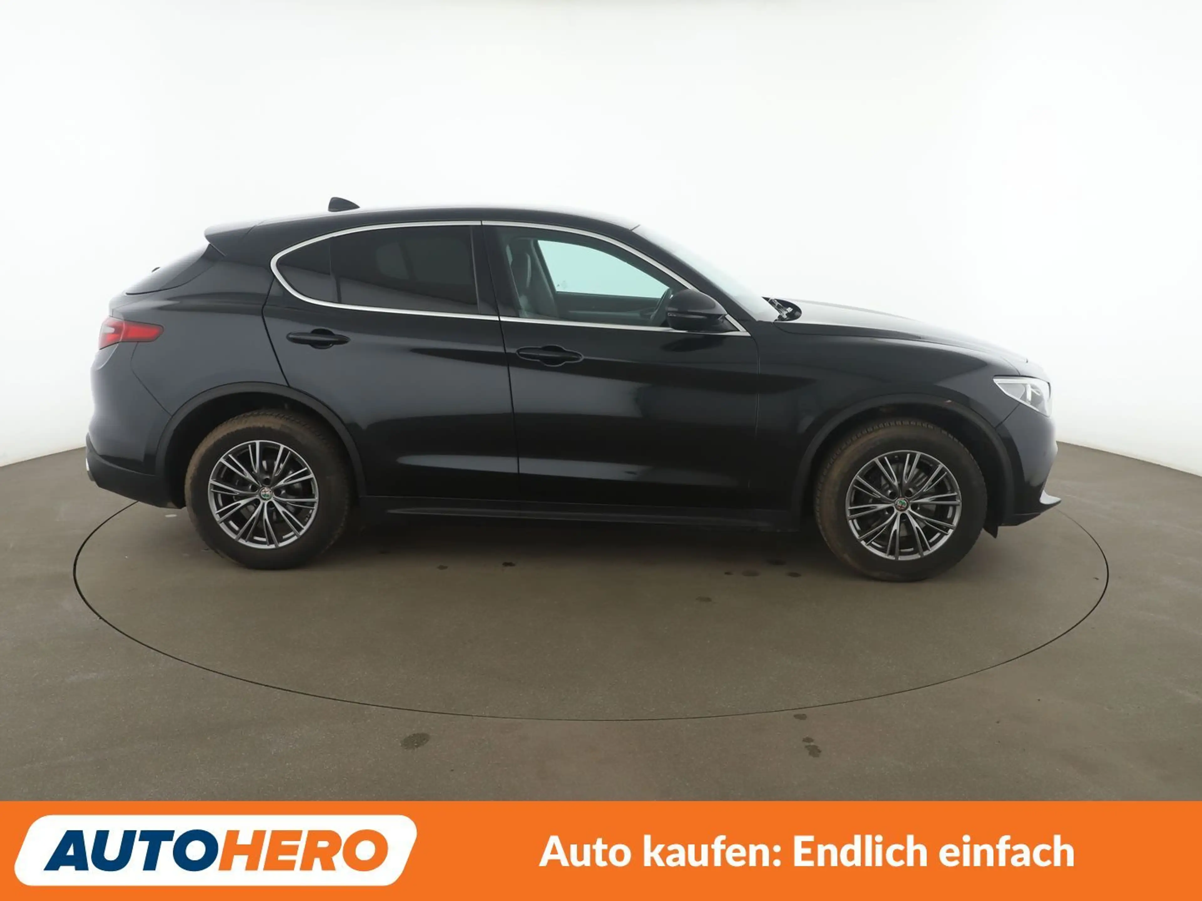 Alfa Romeo Stelvio 2.2 JTDM Super Q4 Aut.*NAV*XENON*ACC*CAM*PDC*SHZ* — photo 7