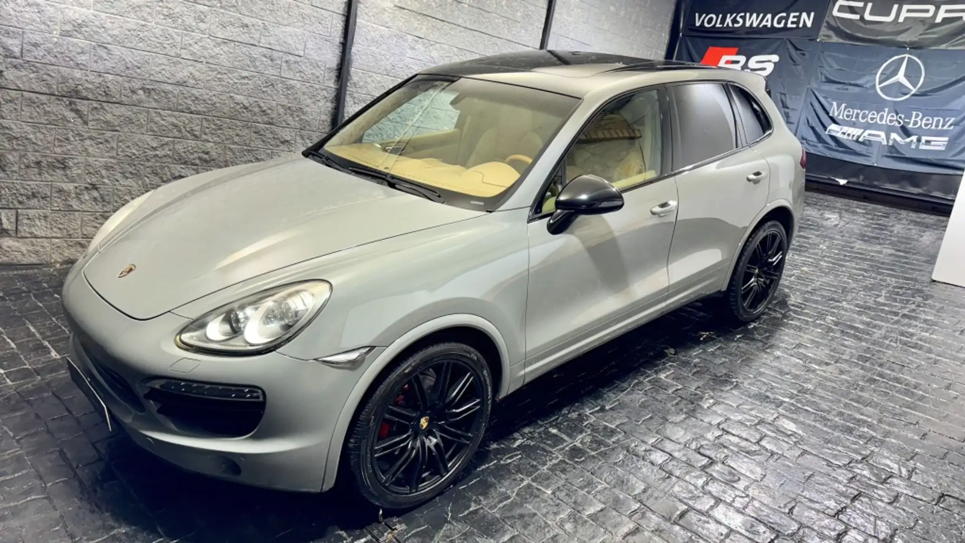 Porsche Cayenne Diesel Platinum Edition Aut. Gris - 1