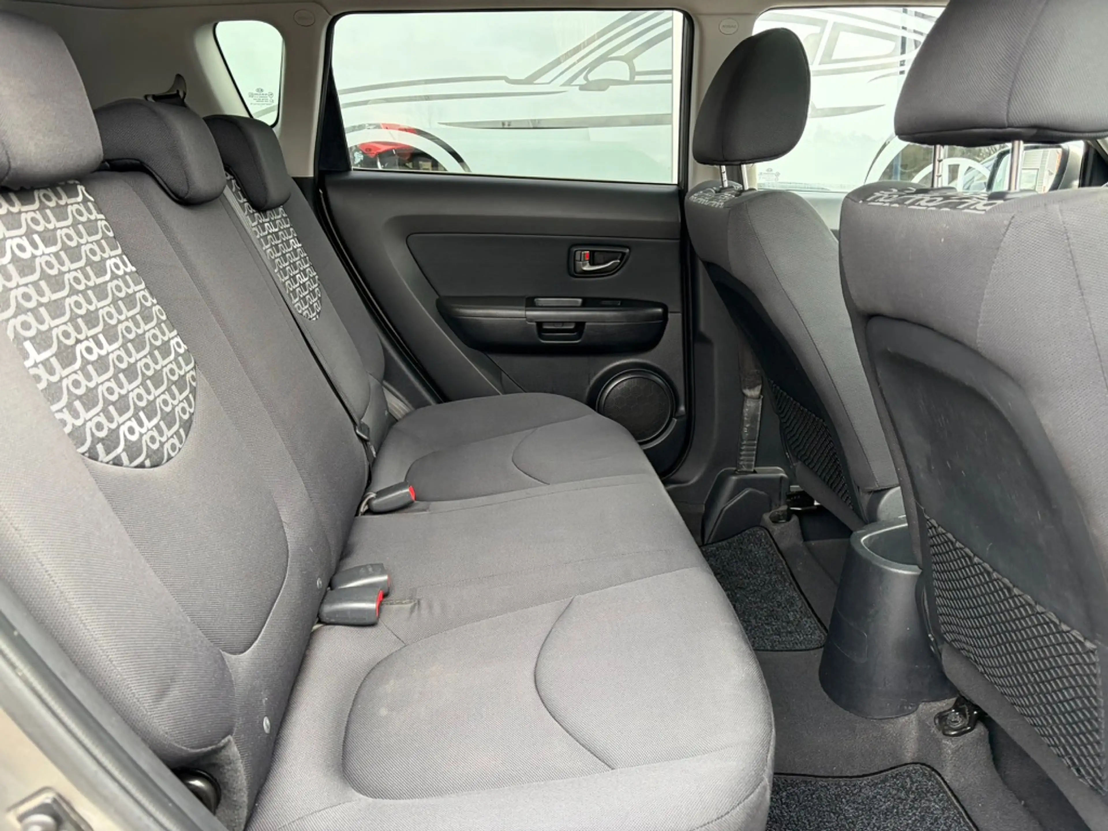 Kia Soul Soul 1.6 CRDi Play - Automaat - Airco - Garantie — photo 15