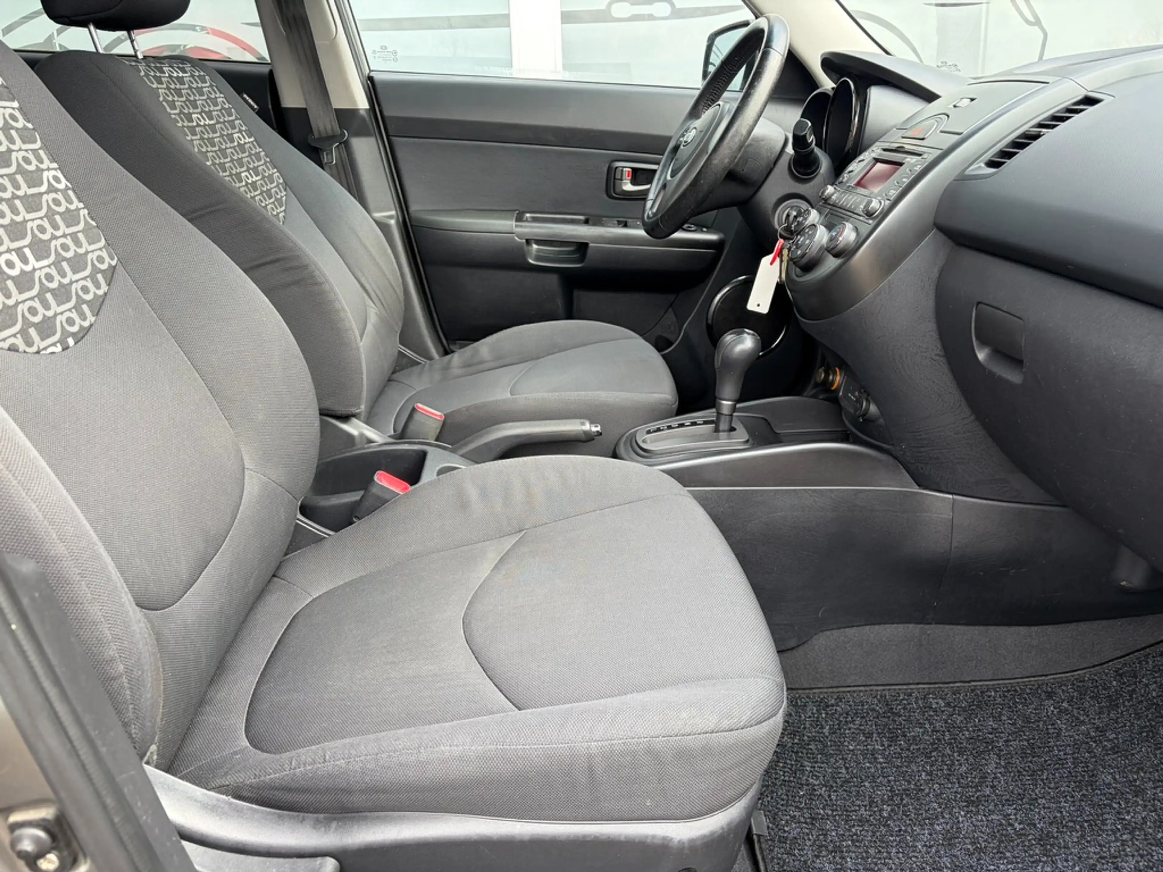 Kia Soul Soul 1.6 CRDi Play - Automaat - Airco - Garantie — photo 13
