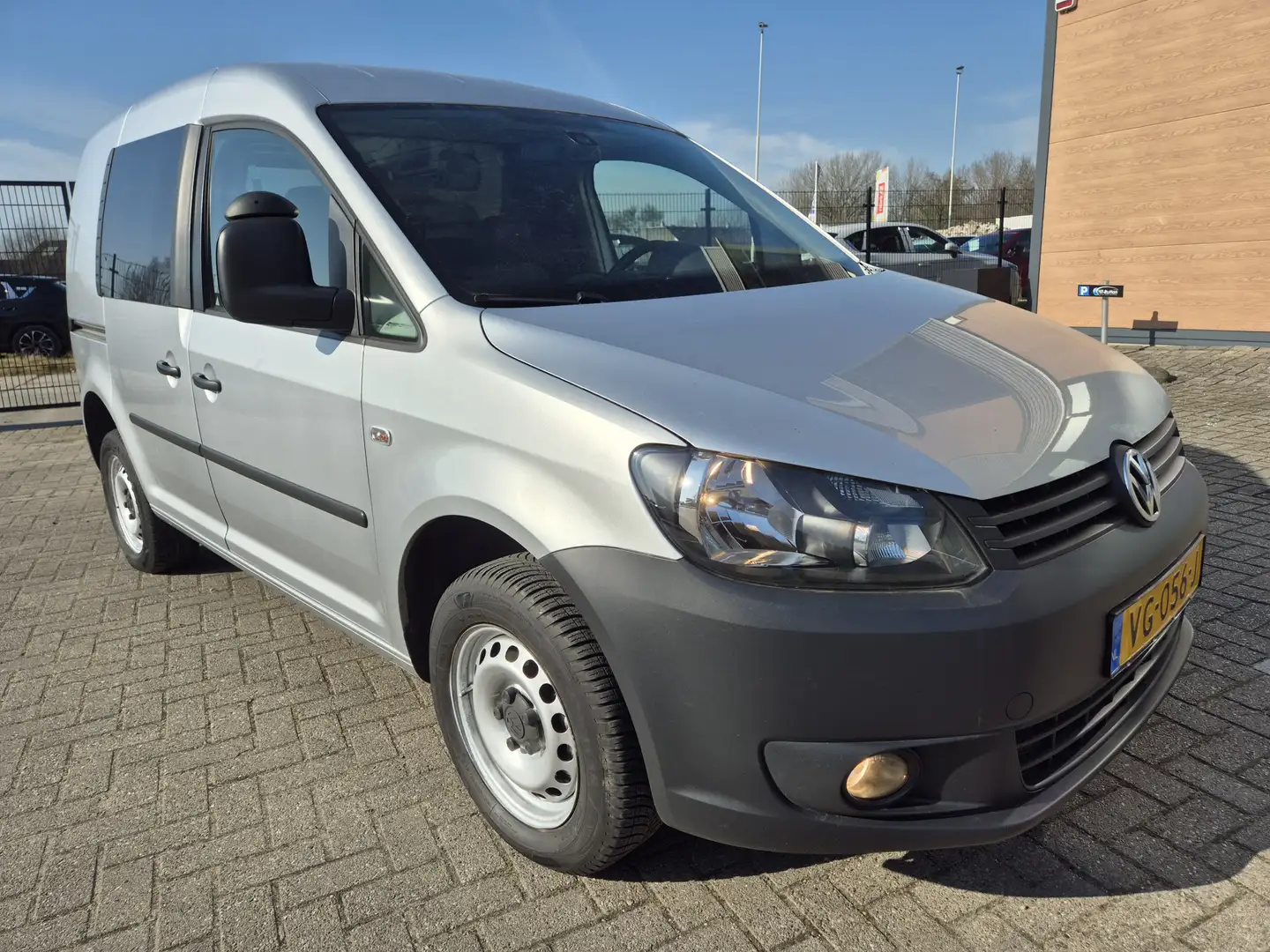 Volkswagen Caddy 2.0 TDI 4Motion MARGE zeer mooi ex overheid 4x4 4w Zilver - 2