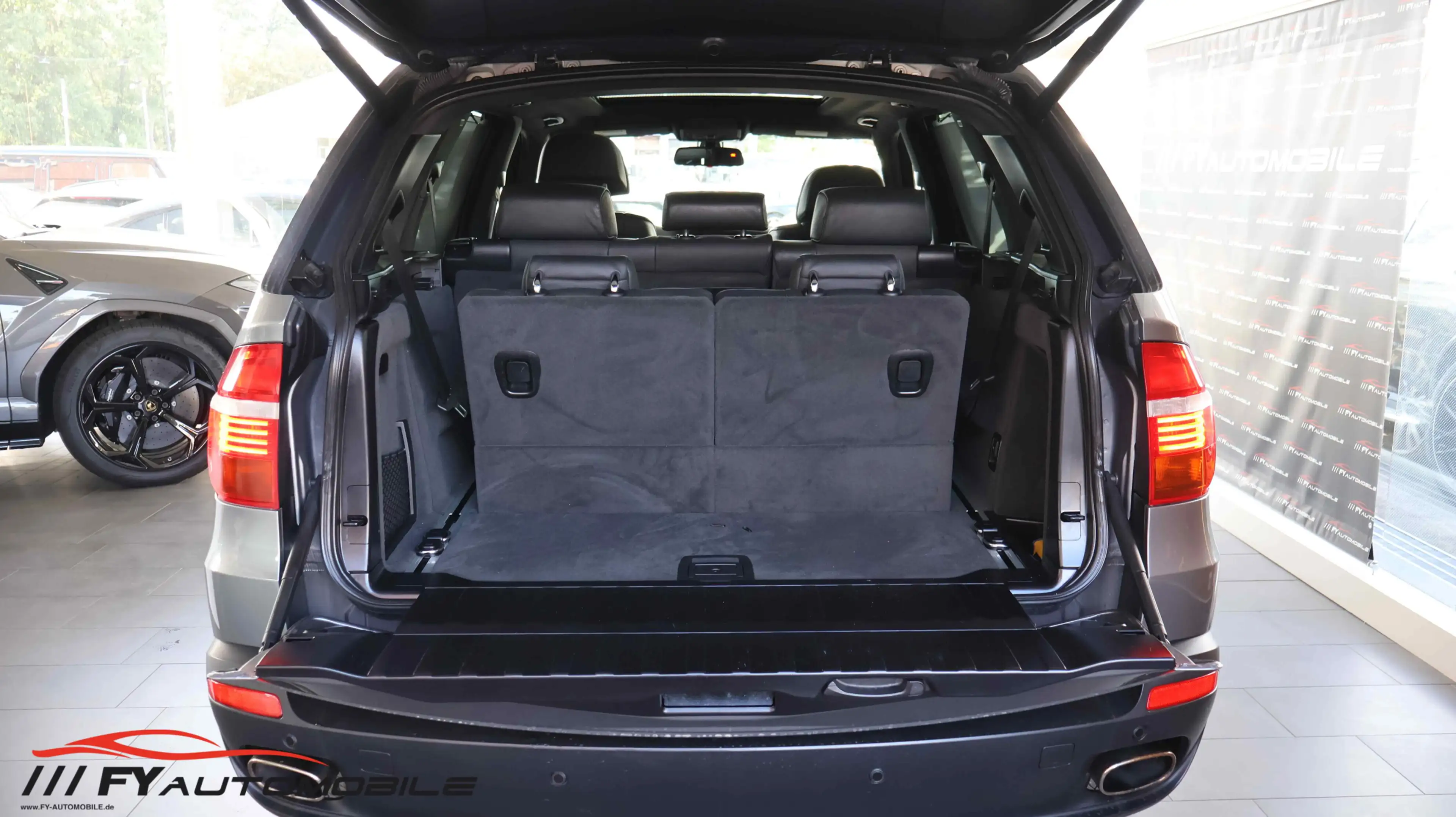BMW X5 3.0 si 7 Sitzer* 8x Bereift* Sofort Verfügbar — photo 5