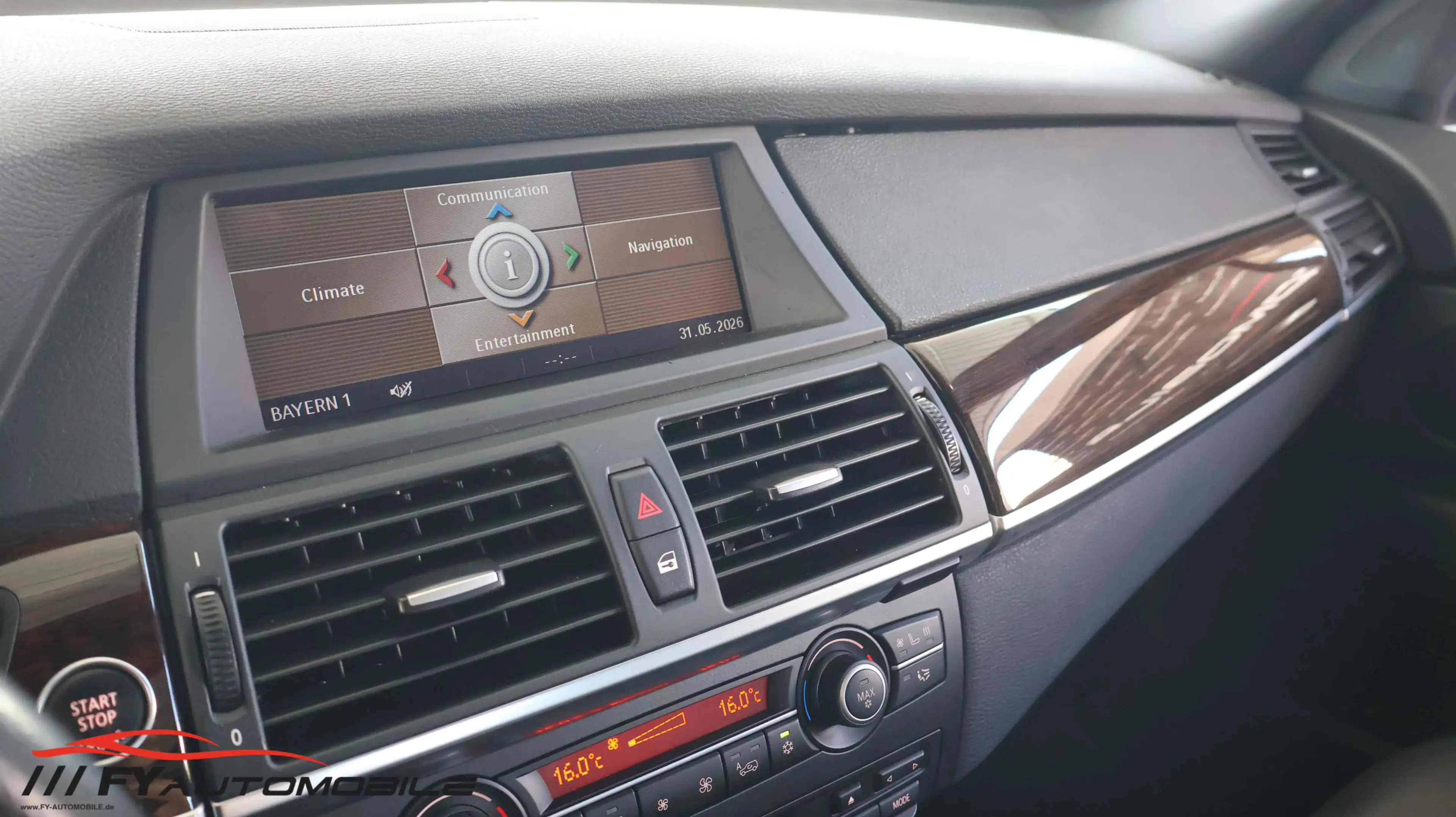 BMW X5 3.0 si 7 Sitzer* 8x Bereift* Sofort Verfügbar — photo 14