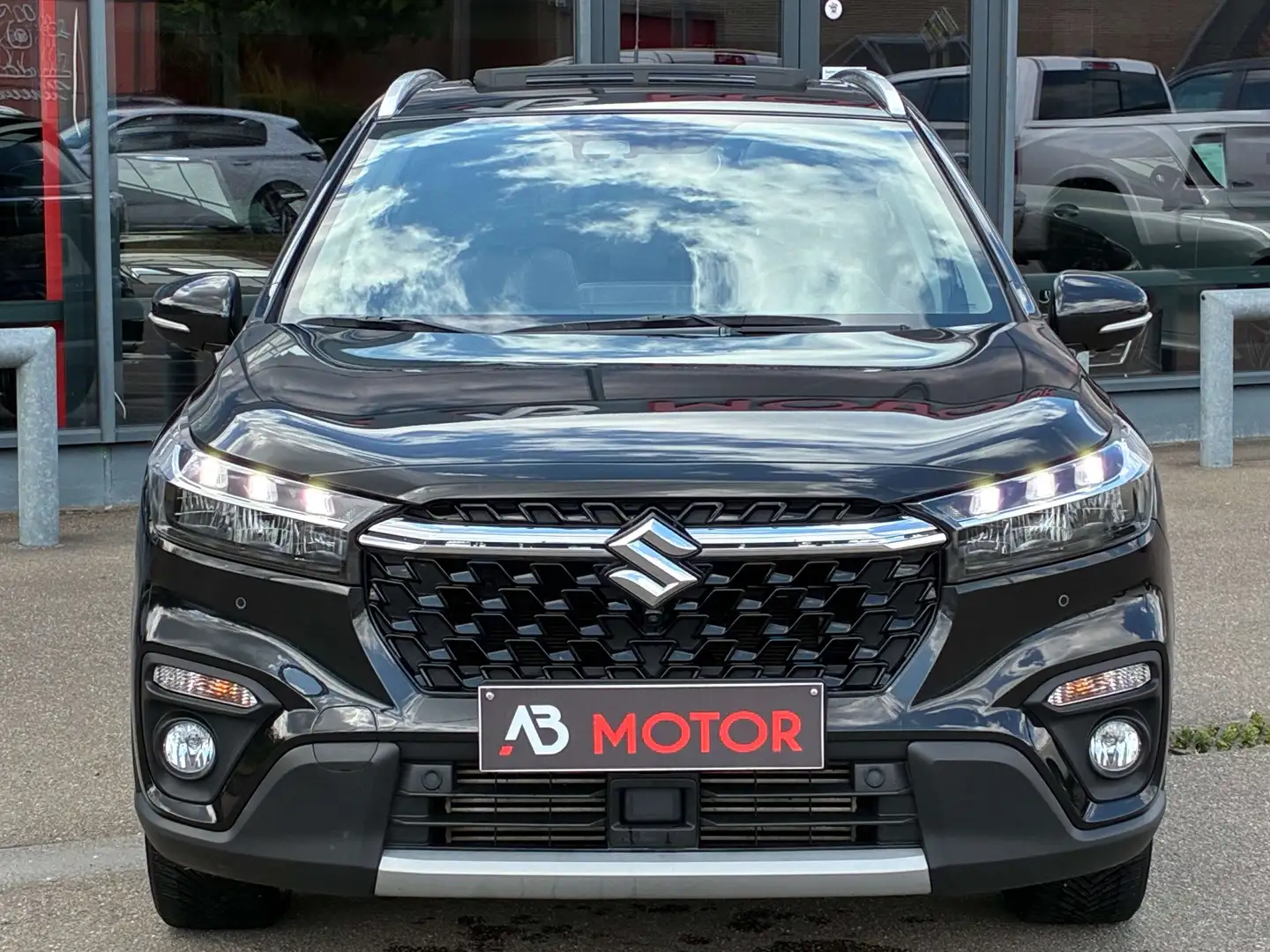 Suzuki SX4 1.3i GLX 95KW HYBRID NOVC GPS PANO CAMERA360 FULL Noir - 2