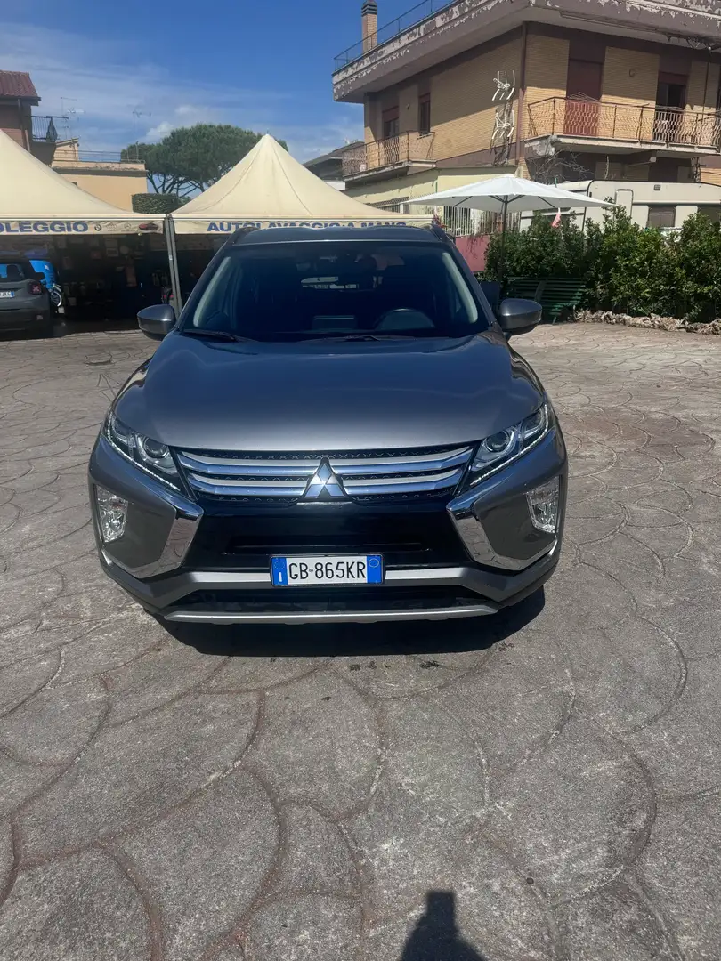 Mitsubishi Eclipse Cross 2.2 Diamond 4wd auto Šedá - 1