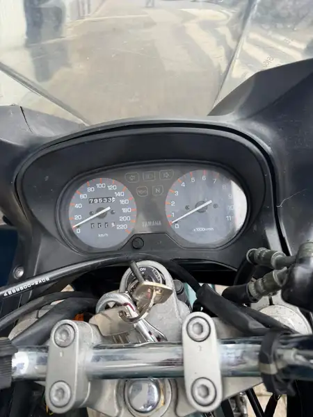 Yamaha XJ 600 - foto 5