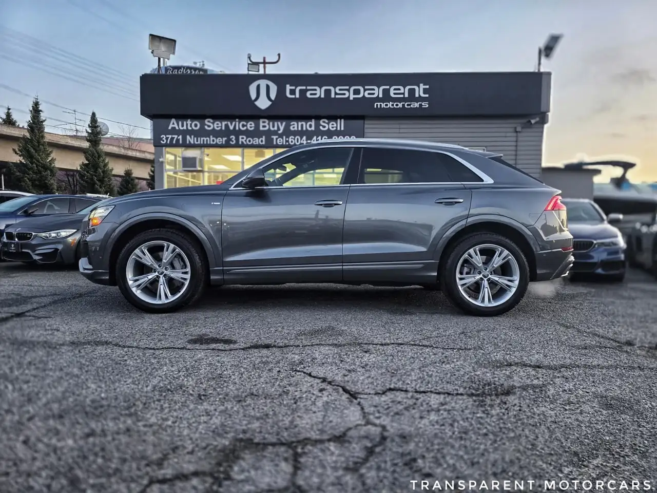 Audi Q8 снимка Audi Q8