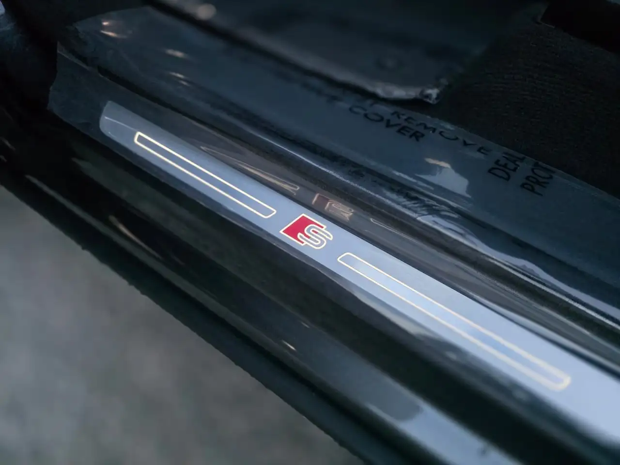 Audi Q8 снимка Audi Q8