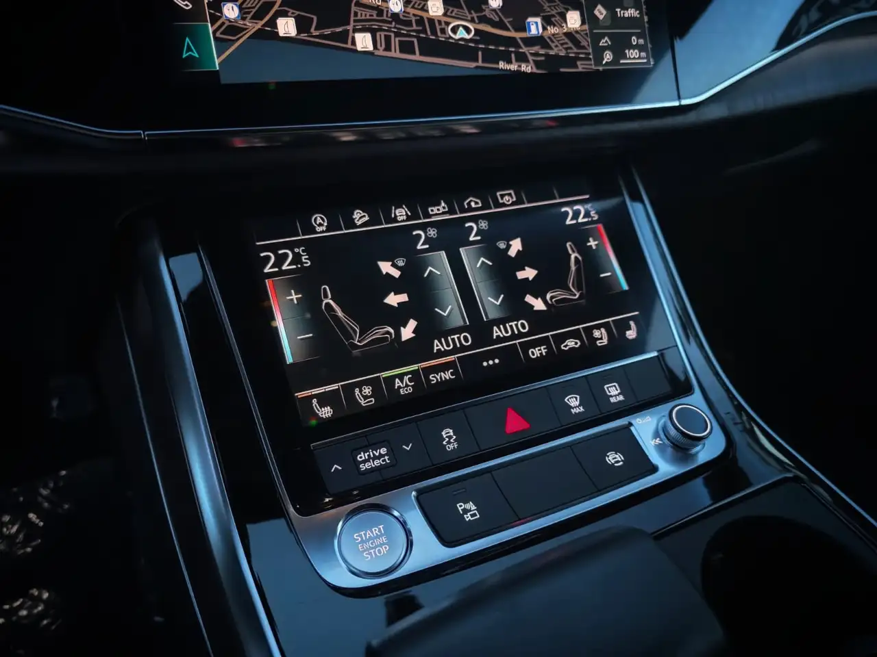 Audi Q8 снимка Audi Q8