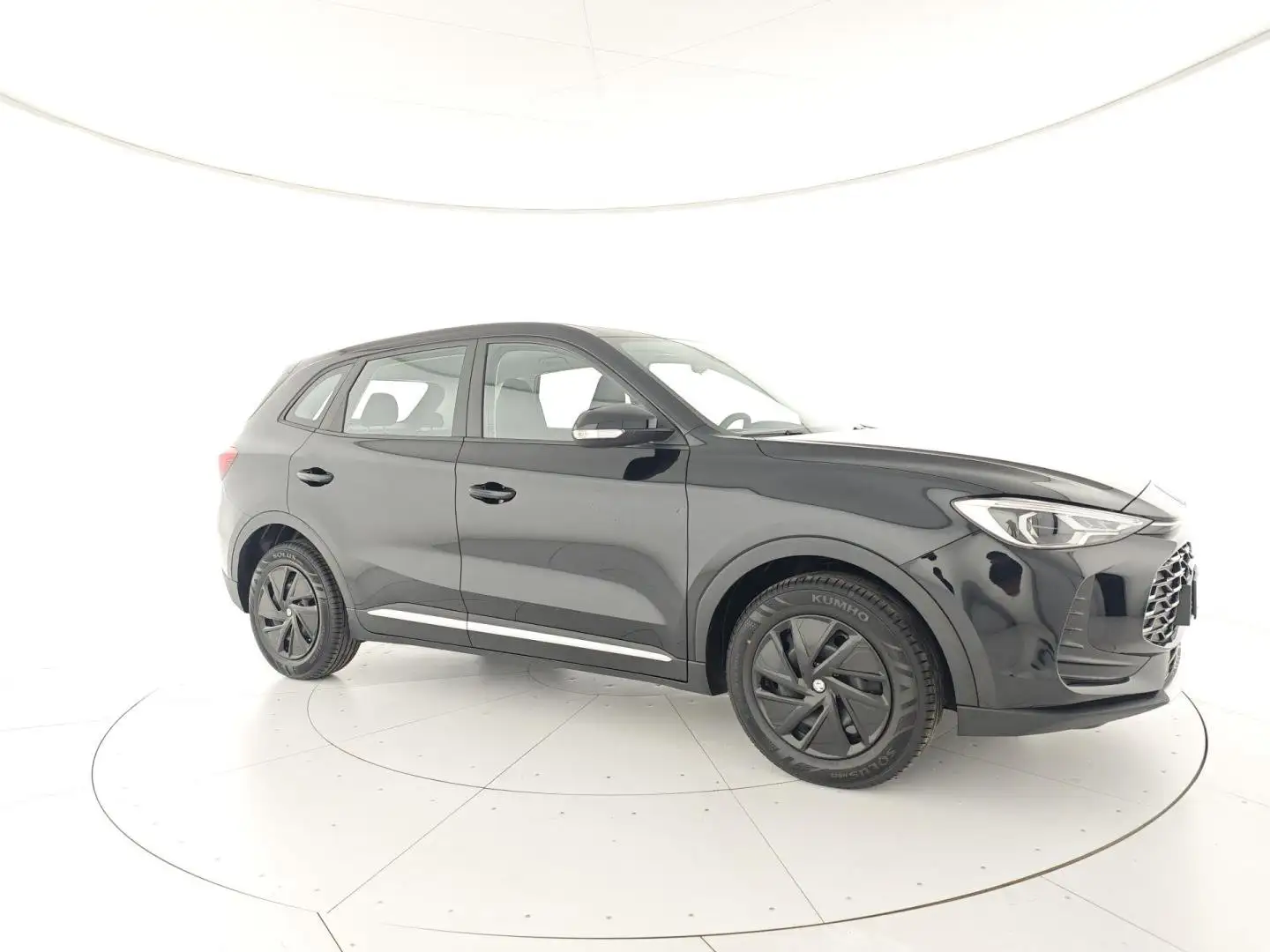 MG ZS 1.5 Standard Nero - 1