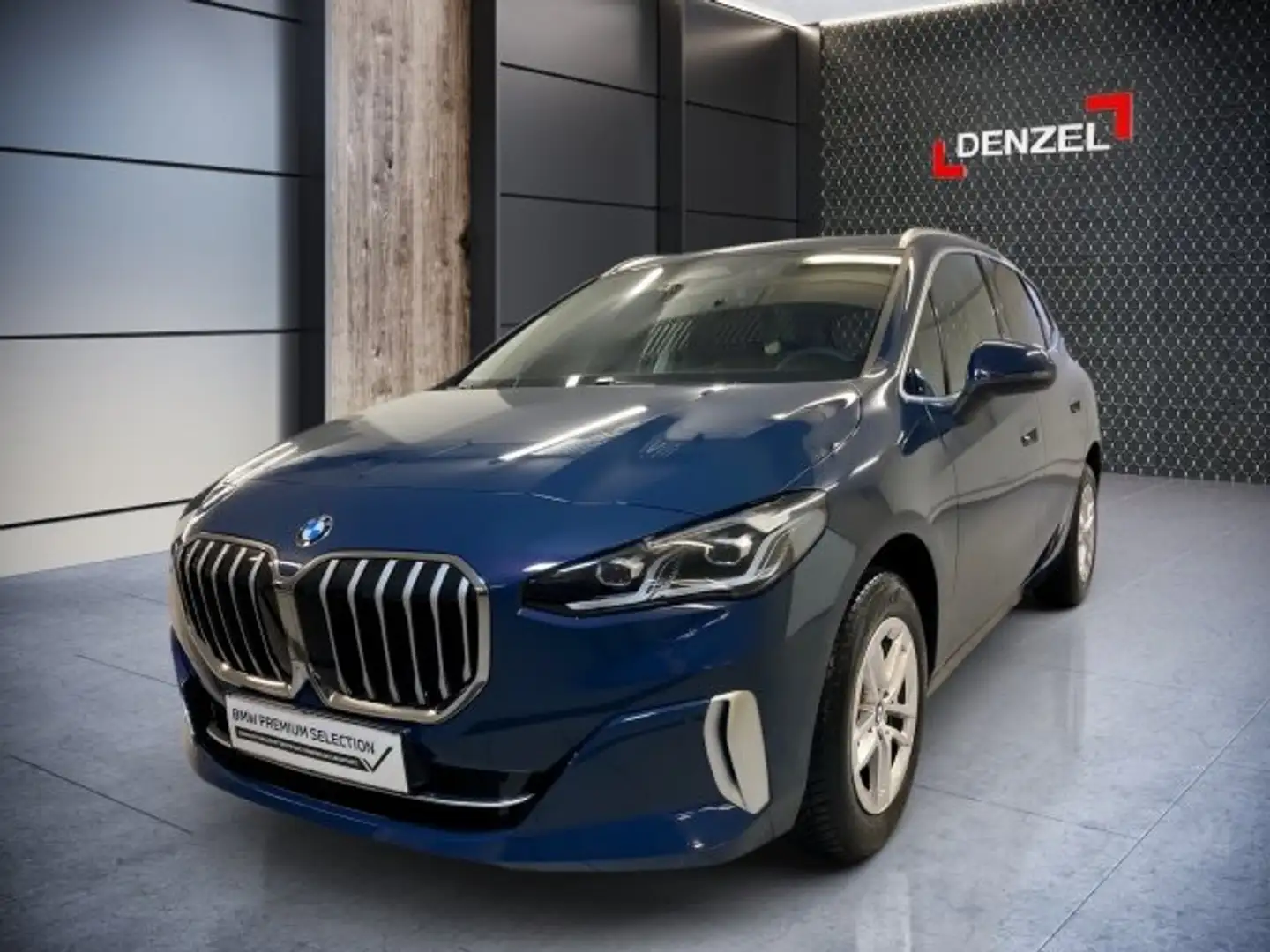 BMW 220 i Active Tour U06 Blau - 1