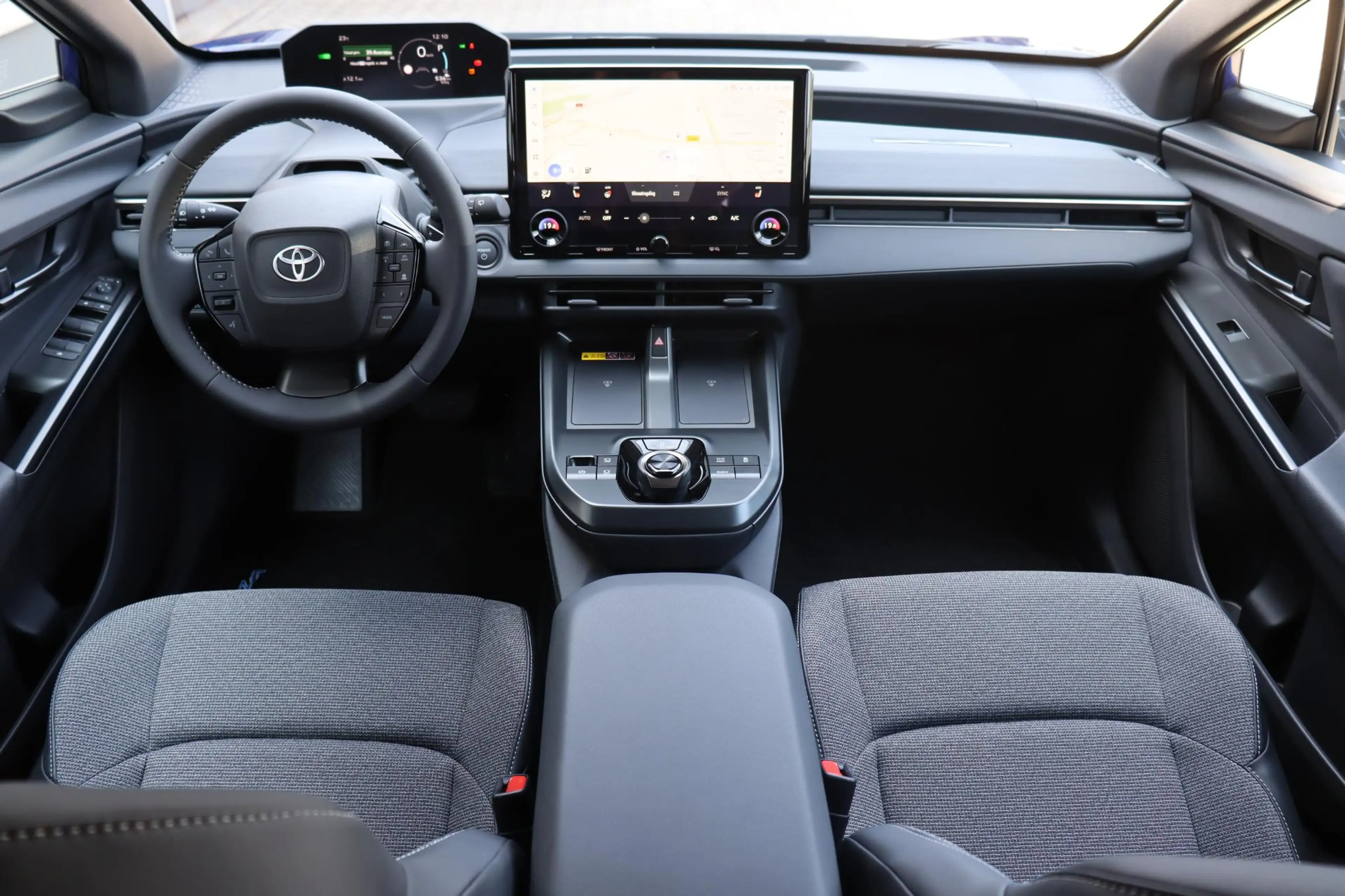 Toyota bZ4X Touring Dynamic Limited Edition 75 kWh , Direct le — photo 4