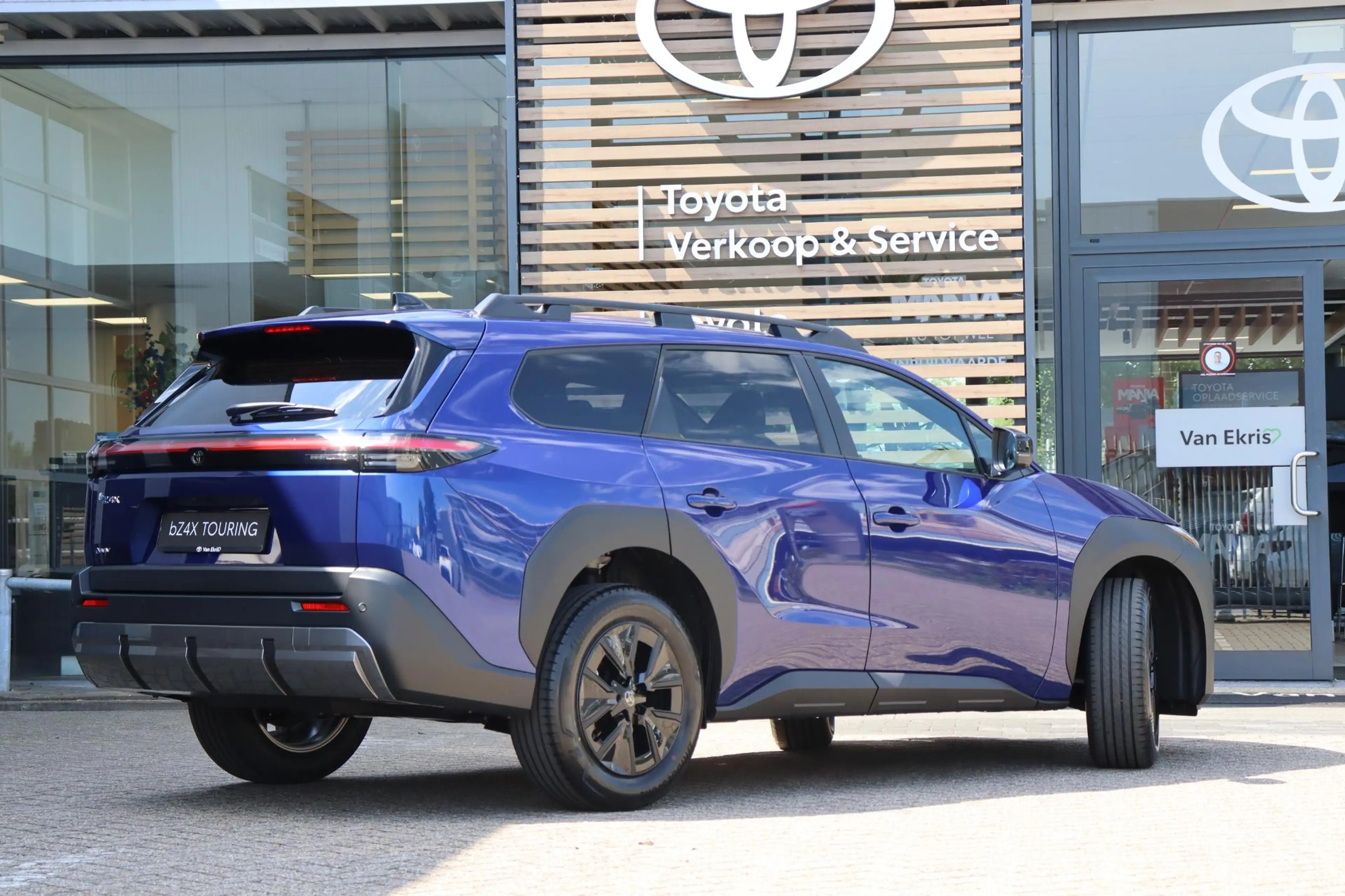 Toyota bZ4X Touring Dynamic Limited Edition 75 kWh , Direct le — photo 2