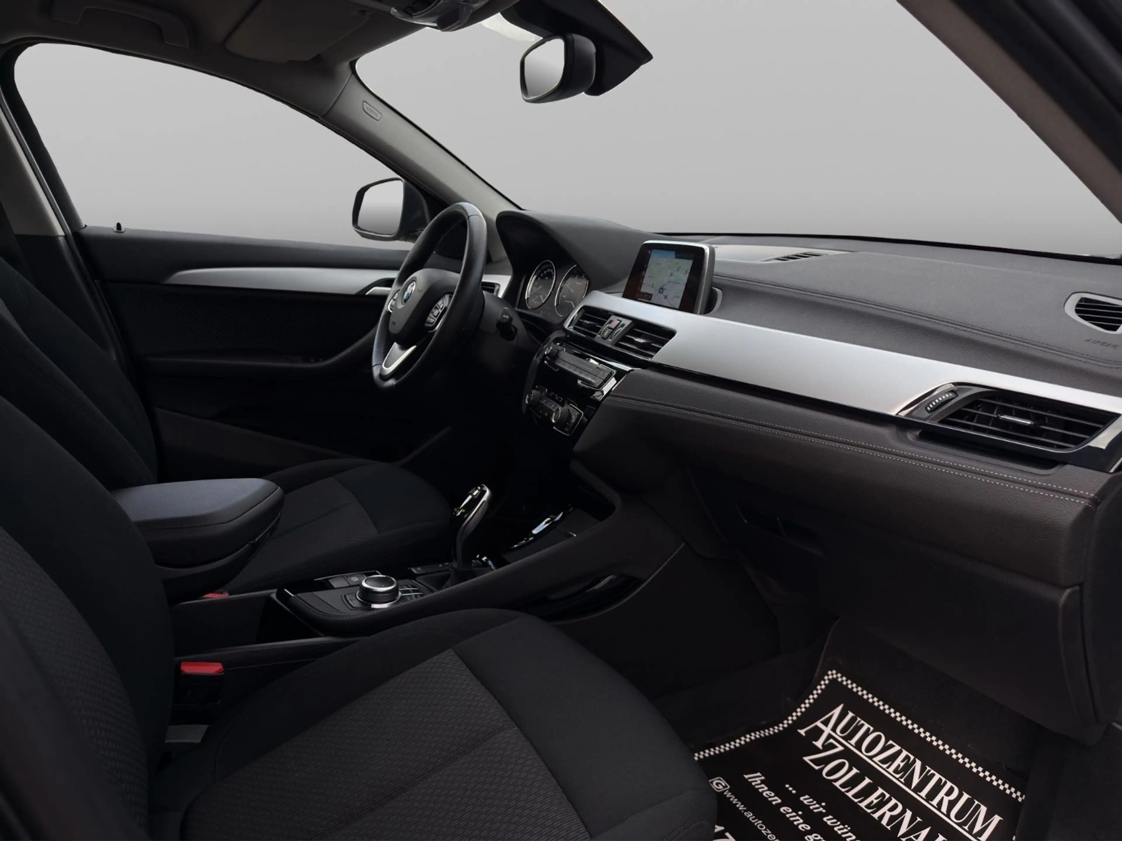 BMW X2 xDrive 20d Aut. Advantage *1.HAND*AHK*LED*TOP — photo 9
