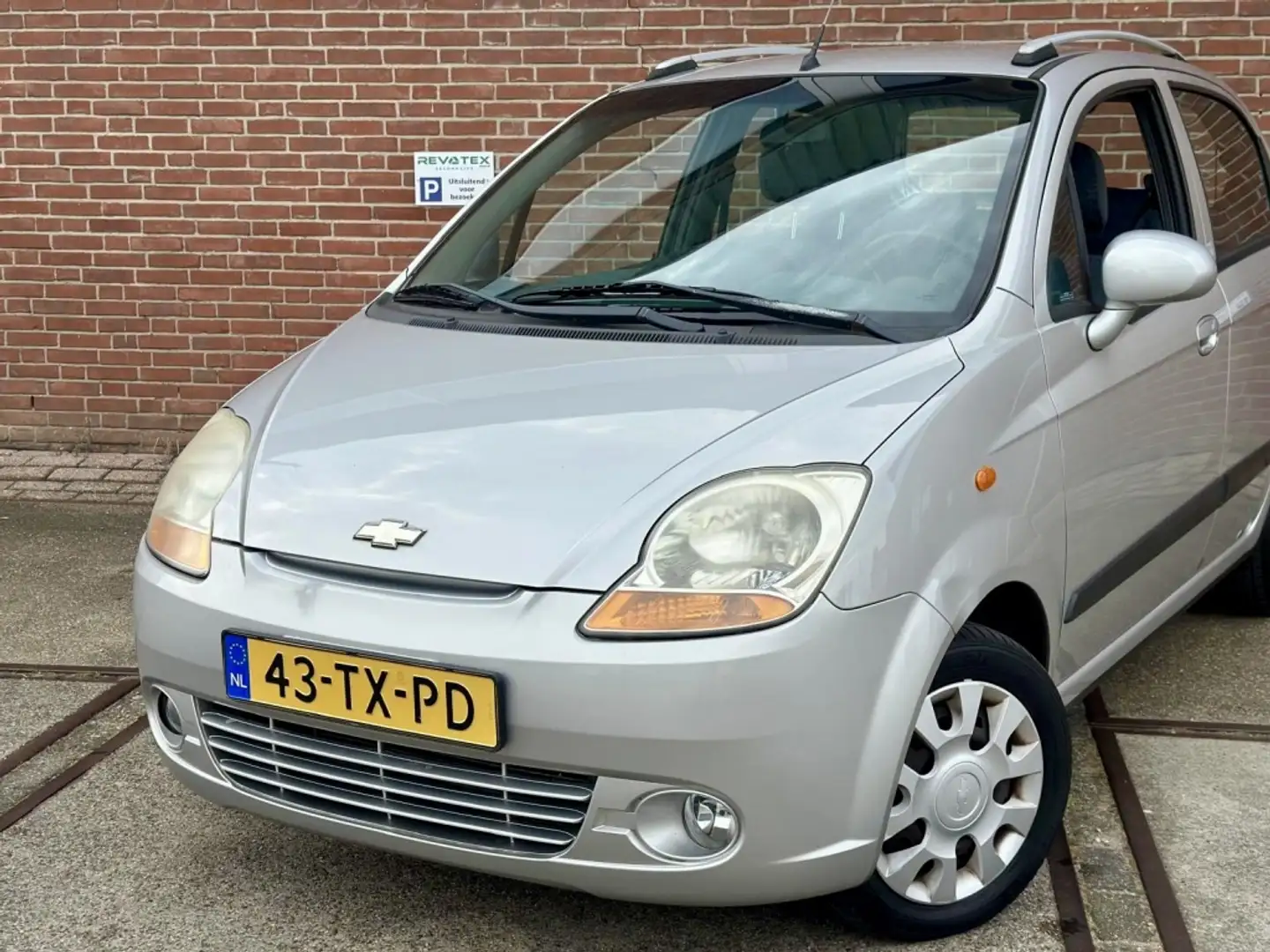 Chevrolet Matiz 1.0 Class |Airco |Stuurbkr |Nieuwe Apk |NAP Grijs - 2