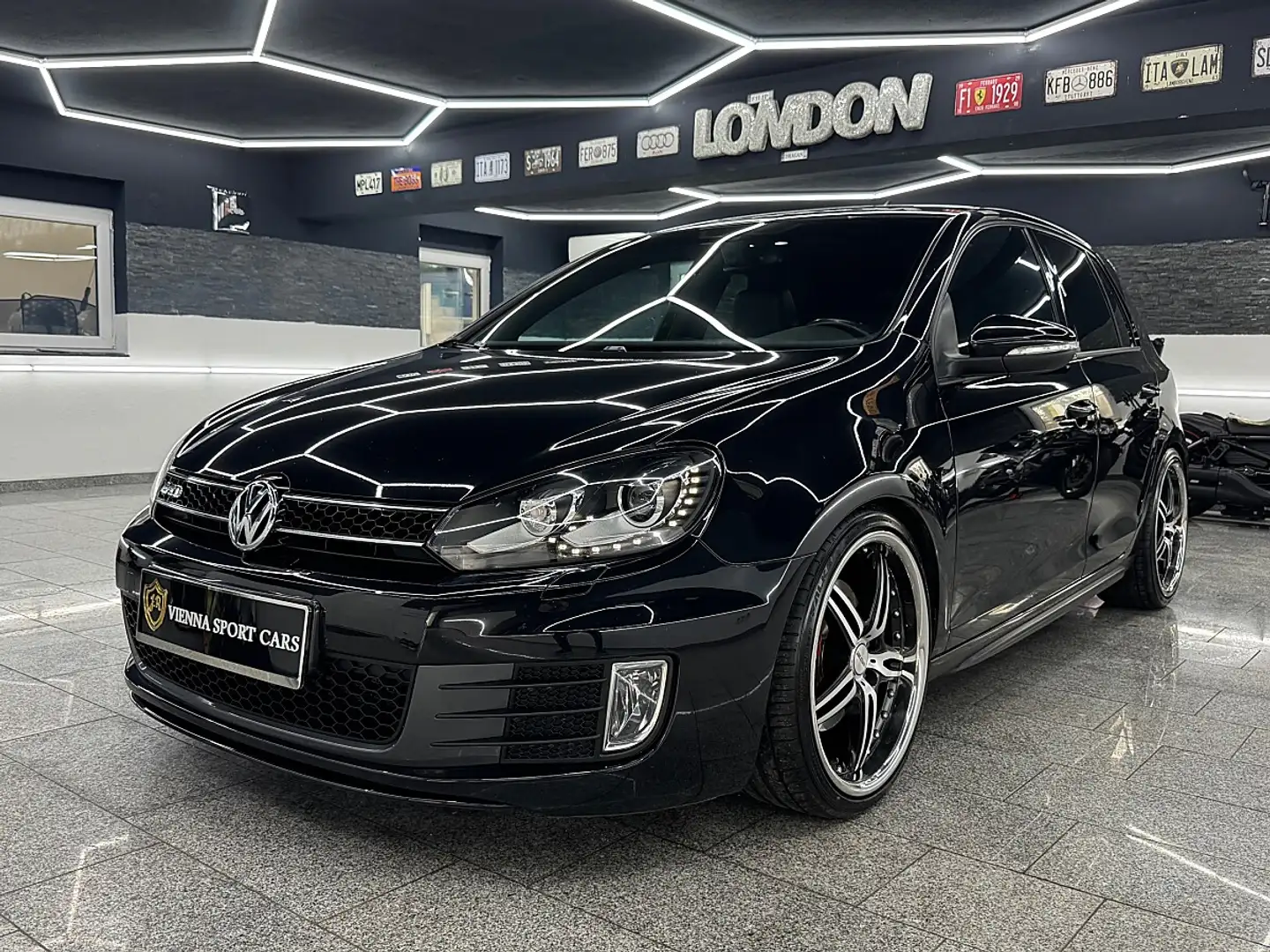 Volkswagen Golf 6 GTD 2,0 TDI*Top-Ausstattung*Wenig-KM* Schwarz - 1