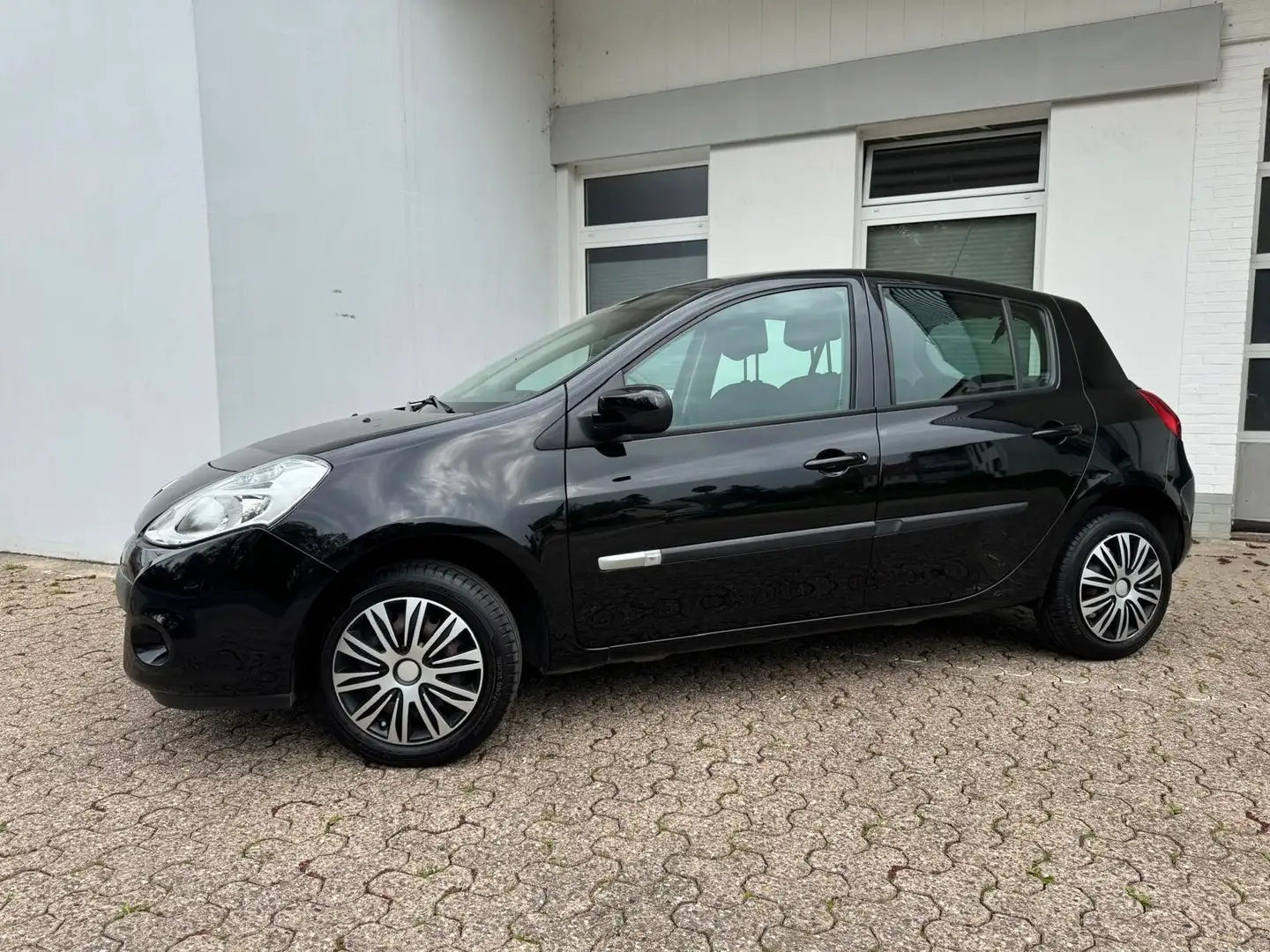 Renault Clio III 1.2 Collection Klima USB/AUX MFL TOP! Schwarz - 2