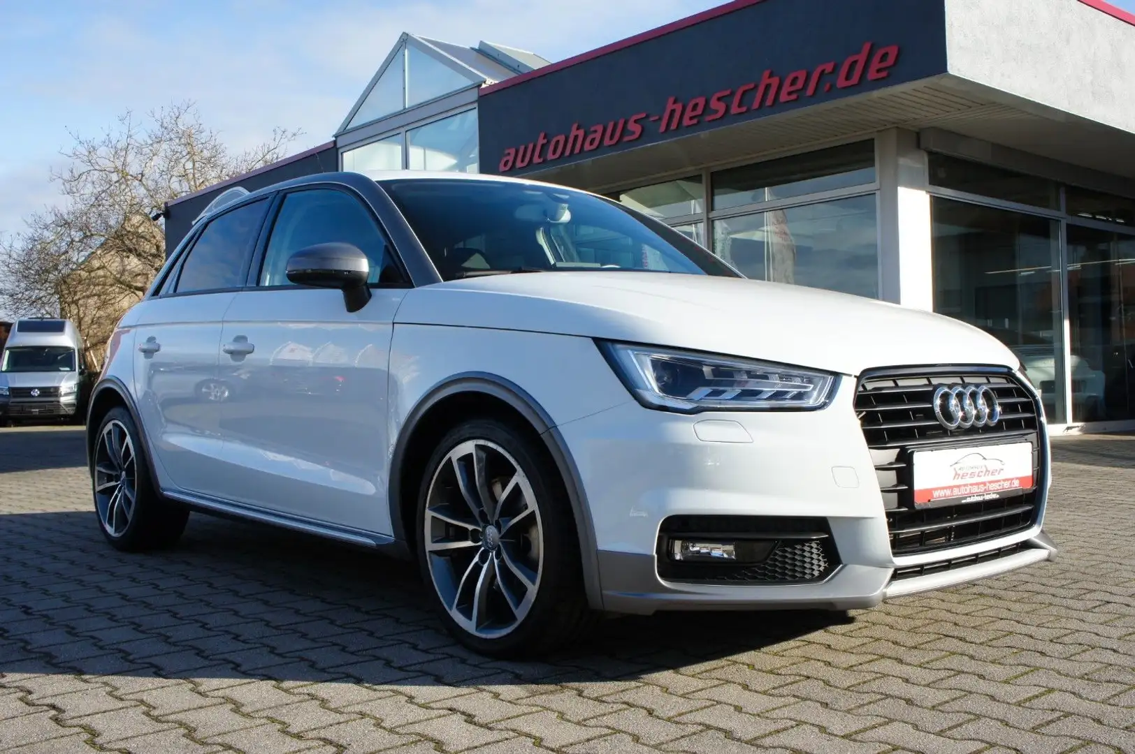Audi A1 Sportback sport 1.4 TFSI S-tronic *NAVI*PDC* Blanc - 2