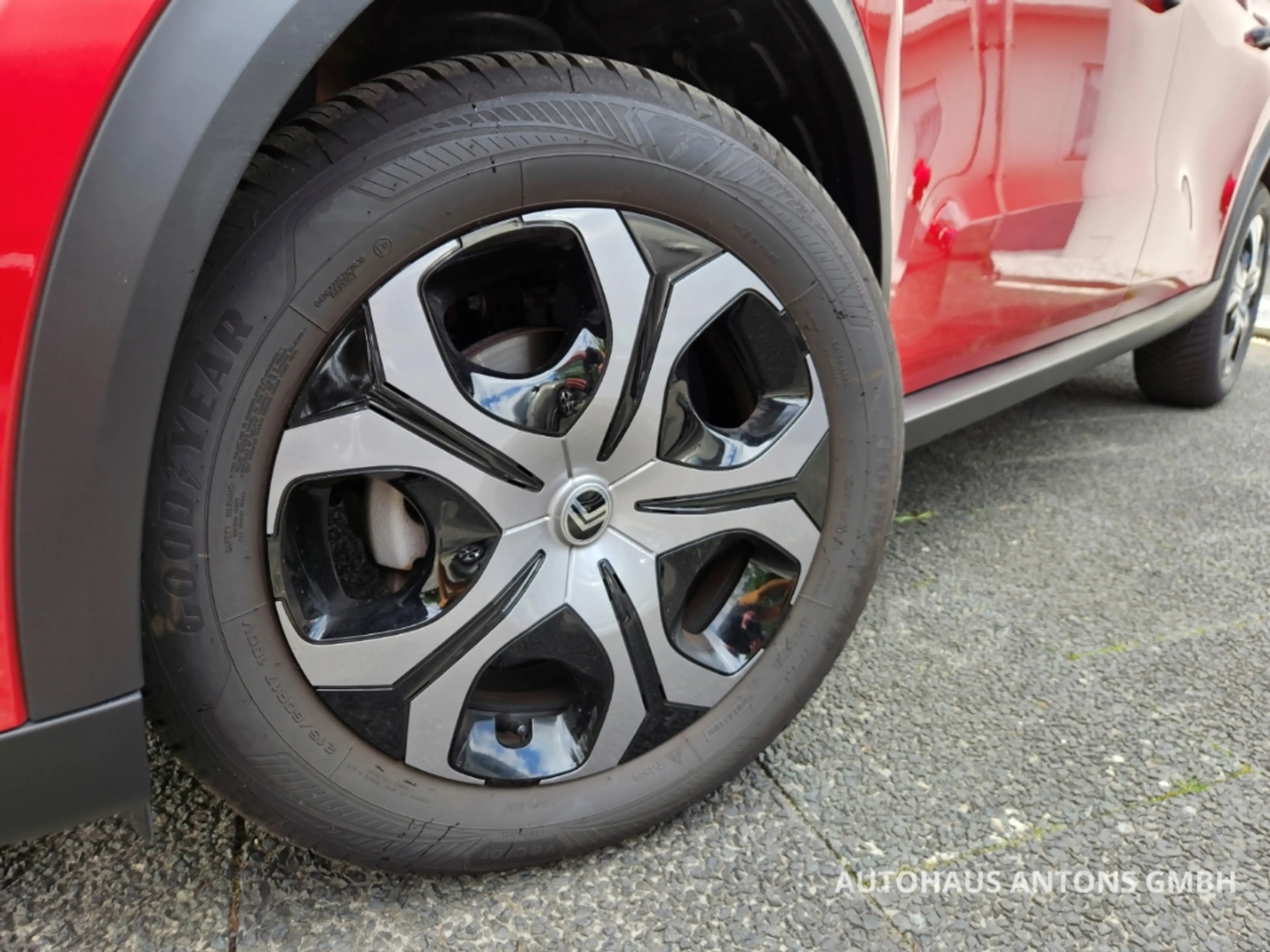 Citroen C3 Aircross PureTech 100 PLUS EU6e — photo 3