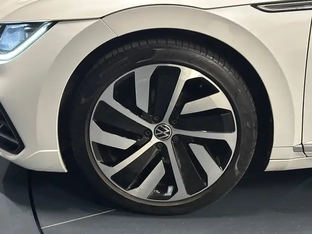 Volkswagen Arteon view 9