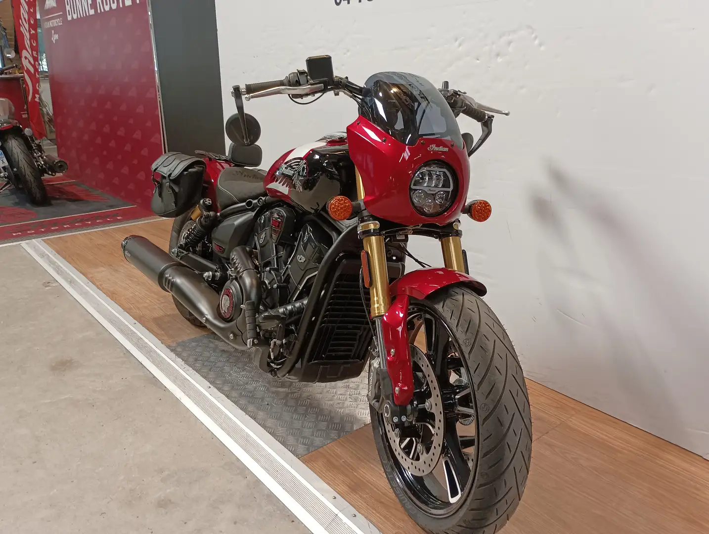 Indian Sport Scout Rood - 2