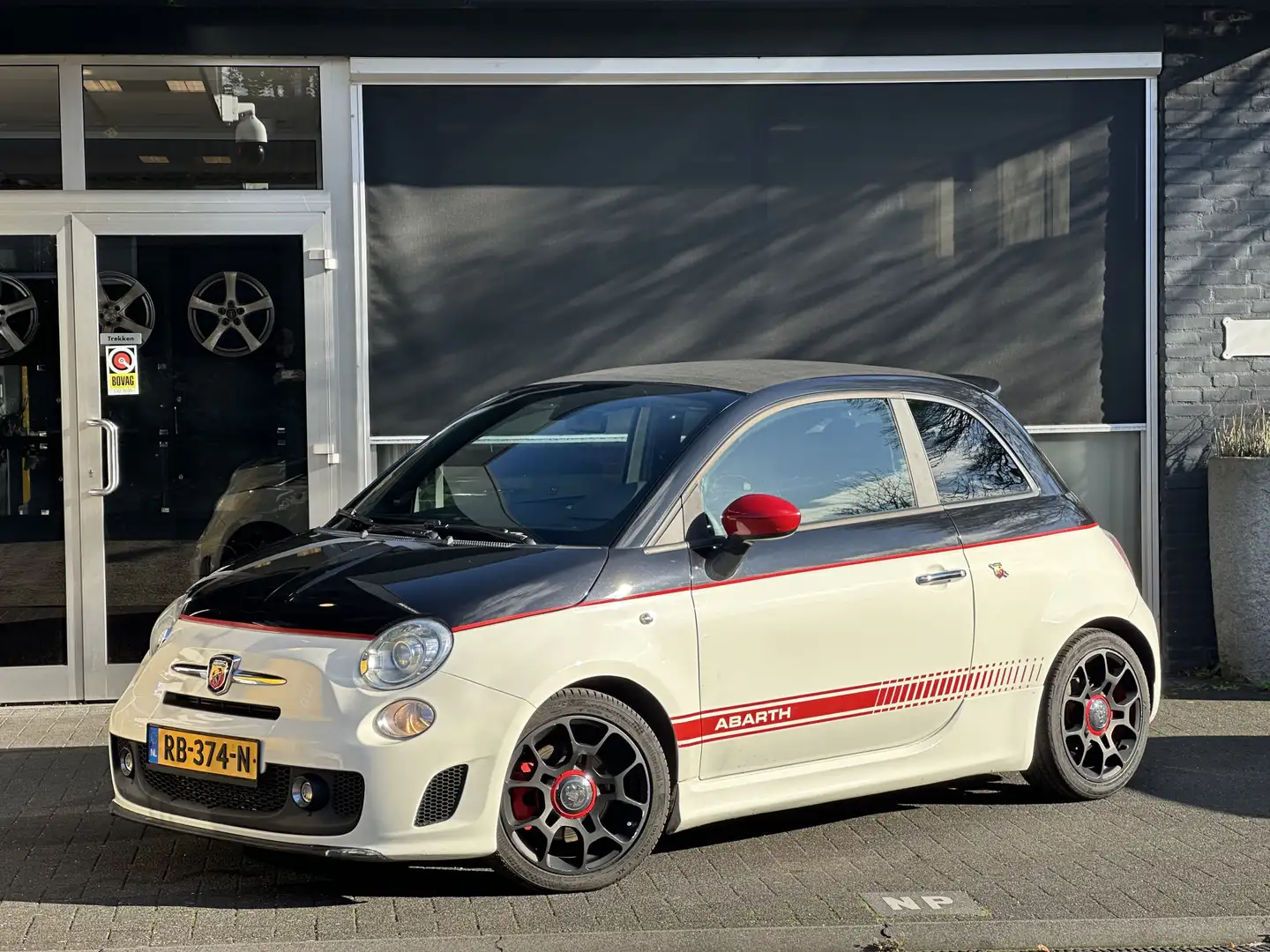 Fiat 500 Abarth 1.4 T-Jet Competizione 161 PK / CABRIO / CLIMA / A Blanc - 1