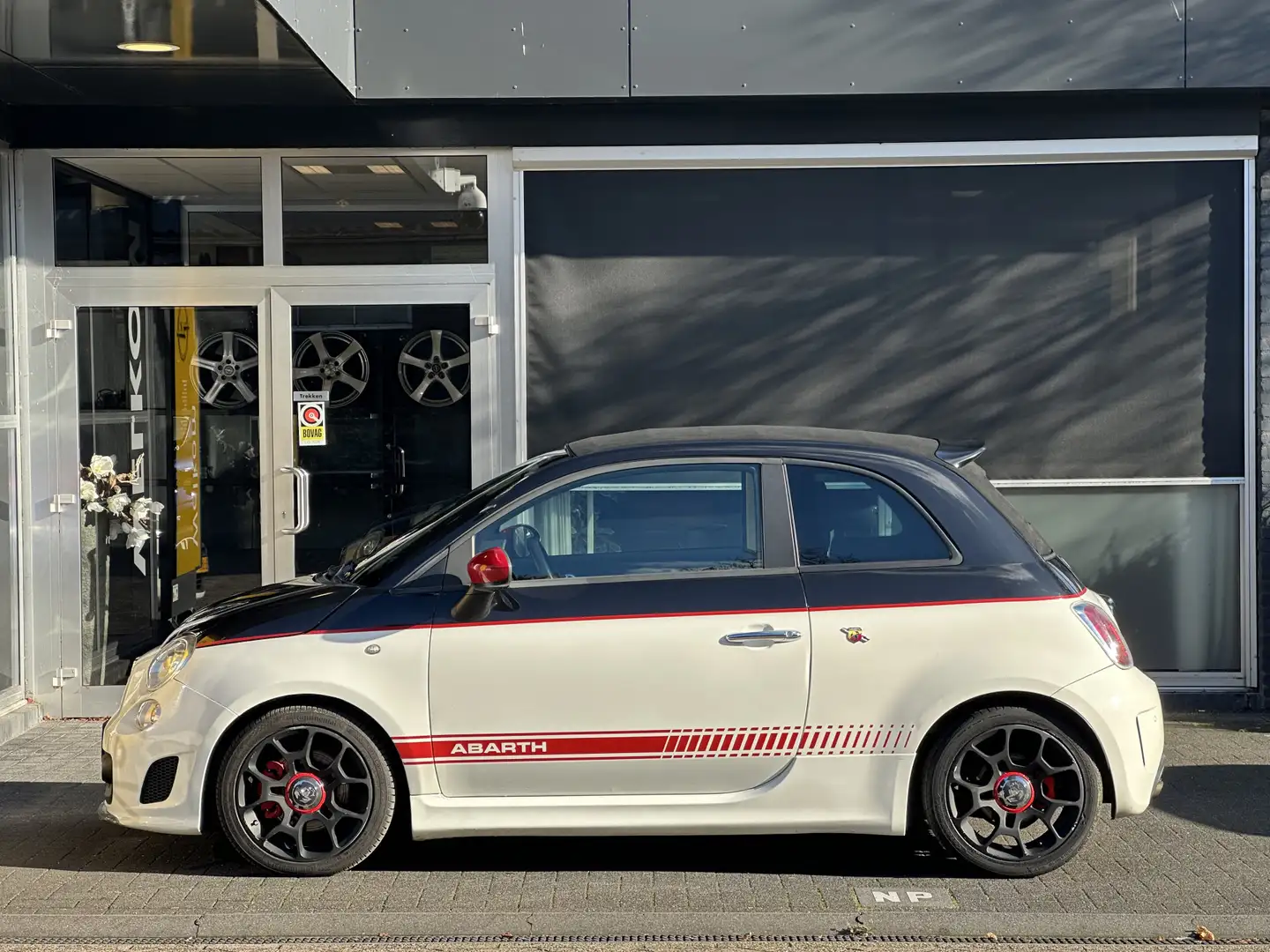 Fiat 500 Abarth 1.4 T-Jet Competizione 161 PK / CABRIO / CLIMA / A Blanc - 2