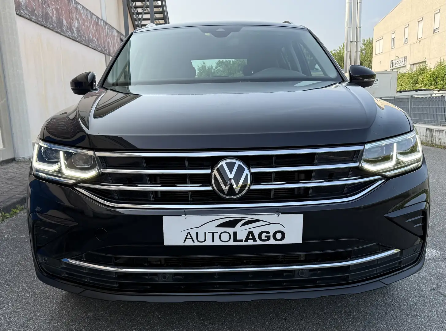 Volkswagen Tiguan 2.0 tdi Life 150cv dsg Nero - 2