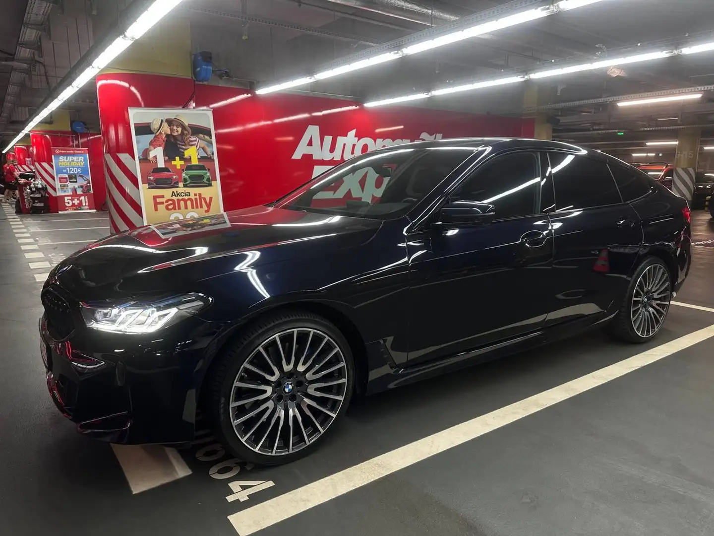 BMW 640 640d xDrive Gran Turismo Aut. Schwarz - 1