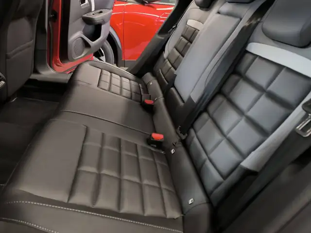 Citroen C4 view 15