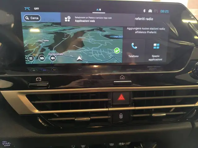 Citroen C4 view 16